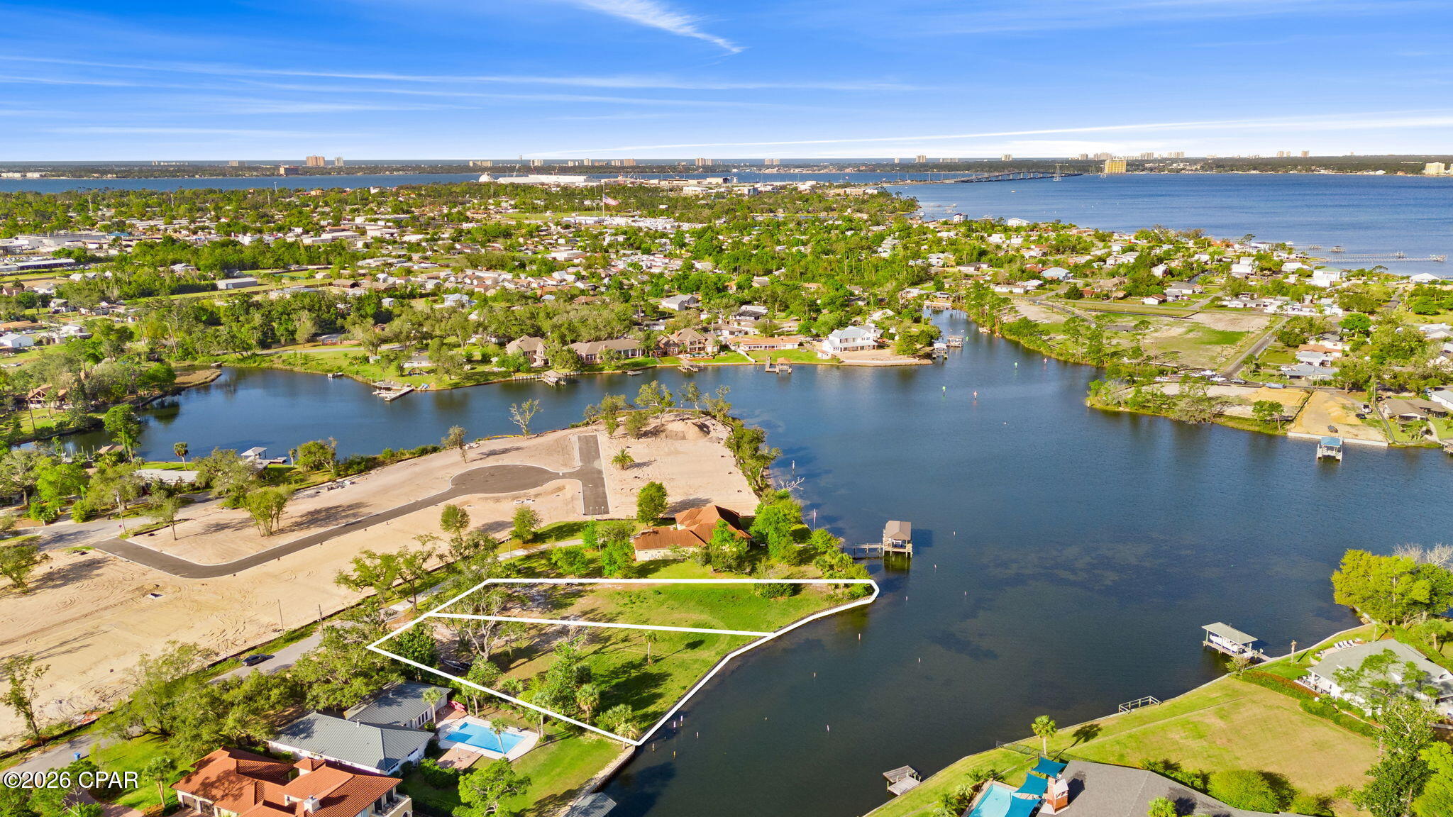 Kings Point - Land
