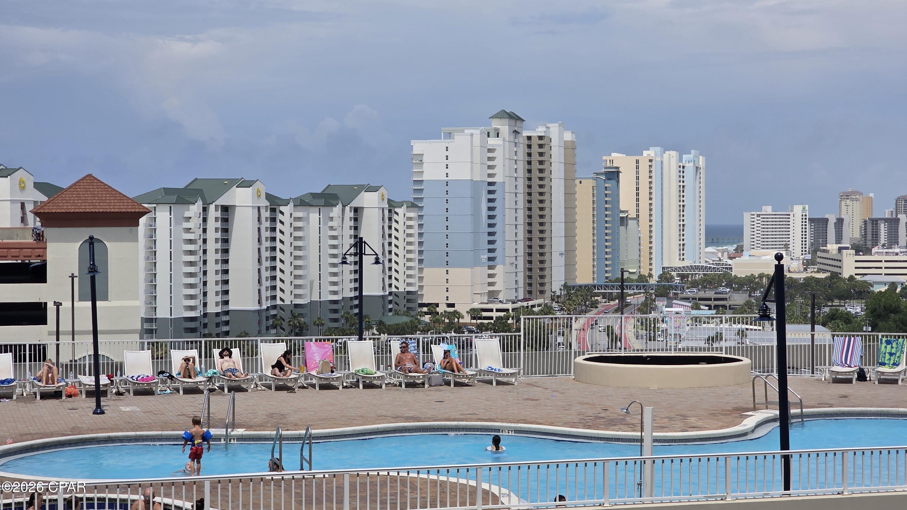 Laketown Wharf - Residential