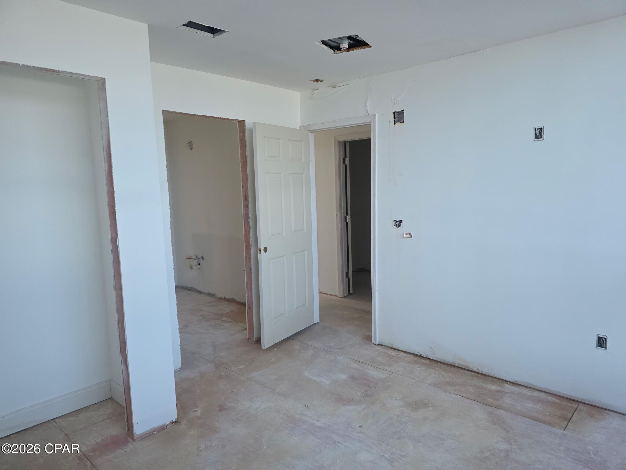 Laketown Wharf - Residential