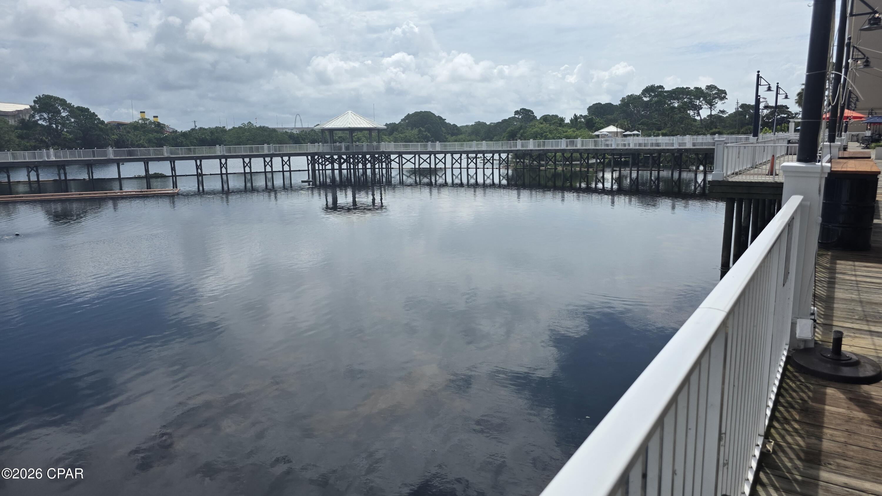 Laketown Wharf - Residential