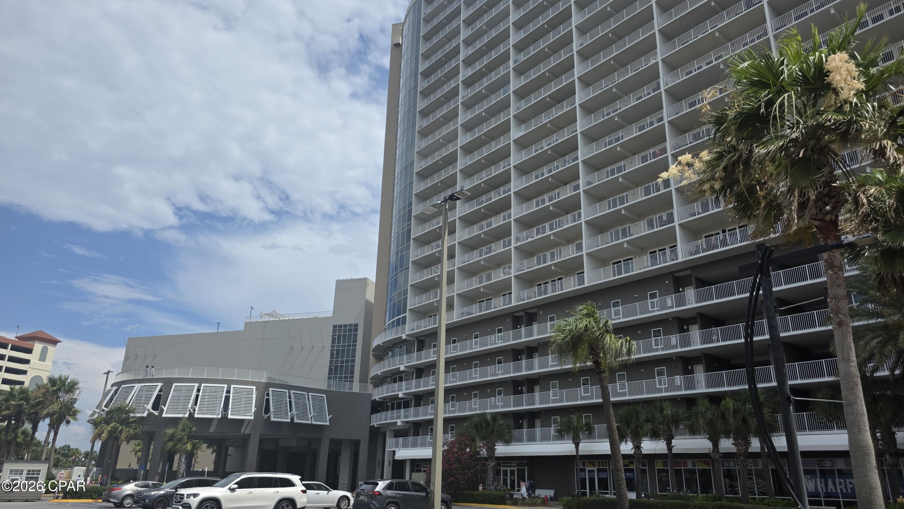 Laketown Wharf - Residential