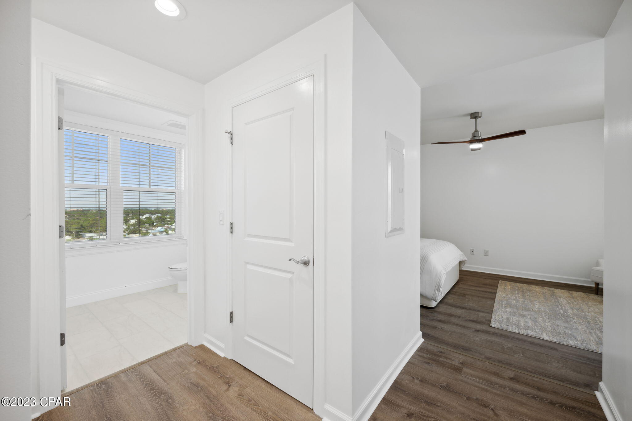En Soleil Condo - Residential