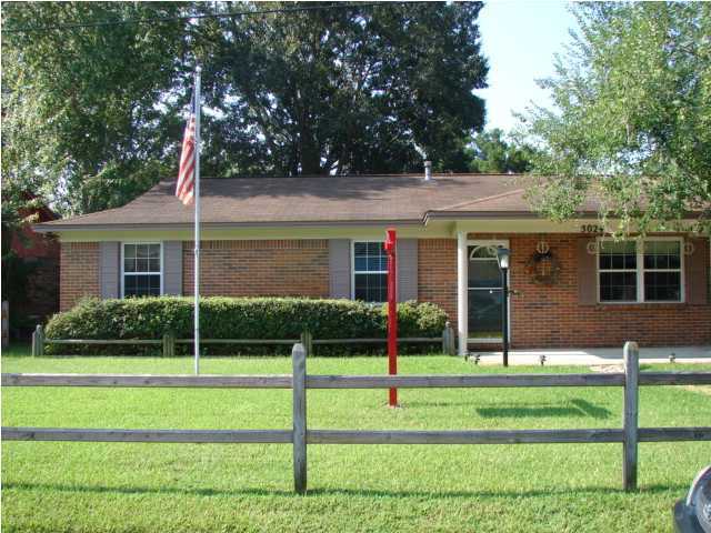 Pinnacle Pines Estate - Residential Lease