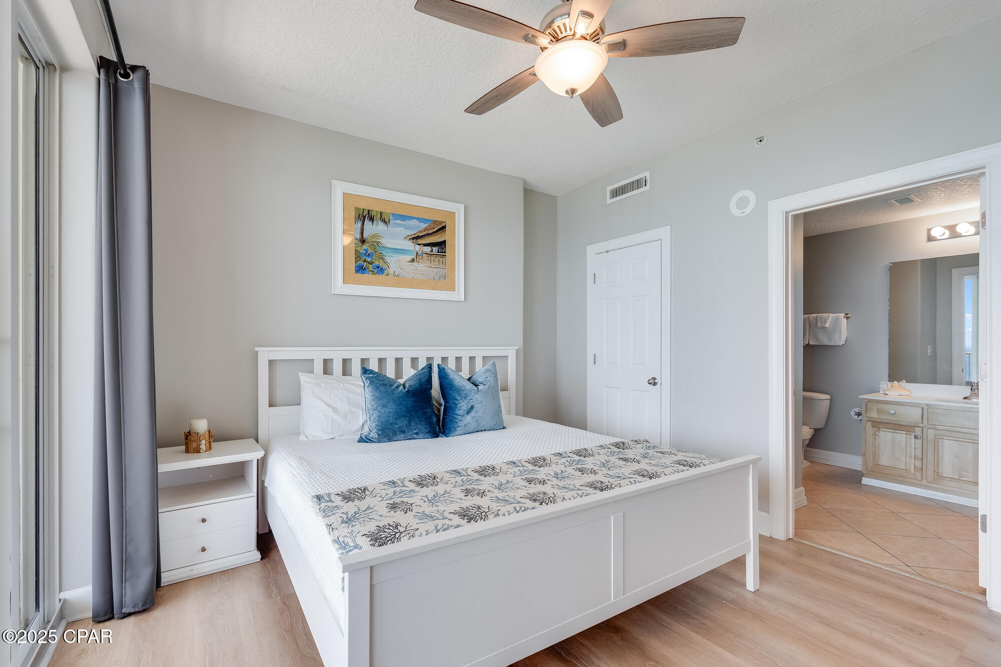 Tropic Winds - Residential