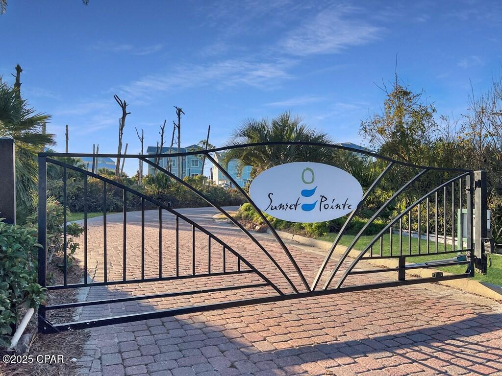 Sunset Pointe - Residential