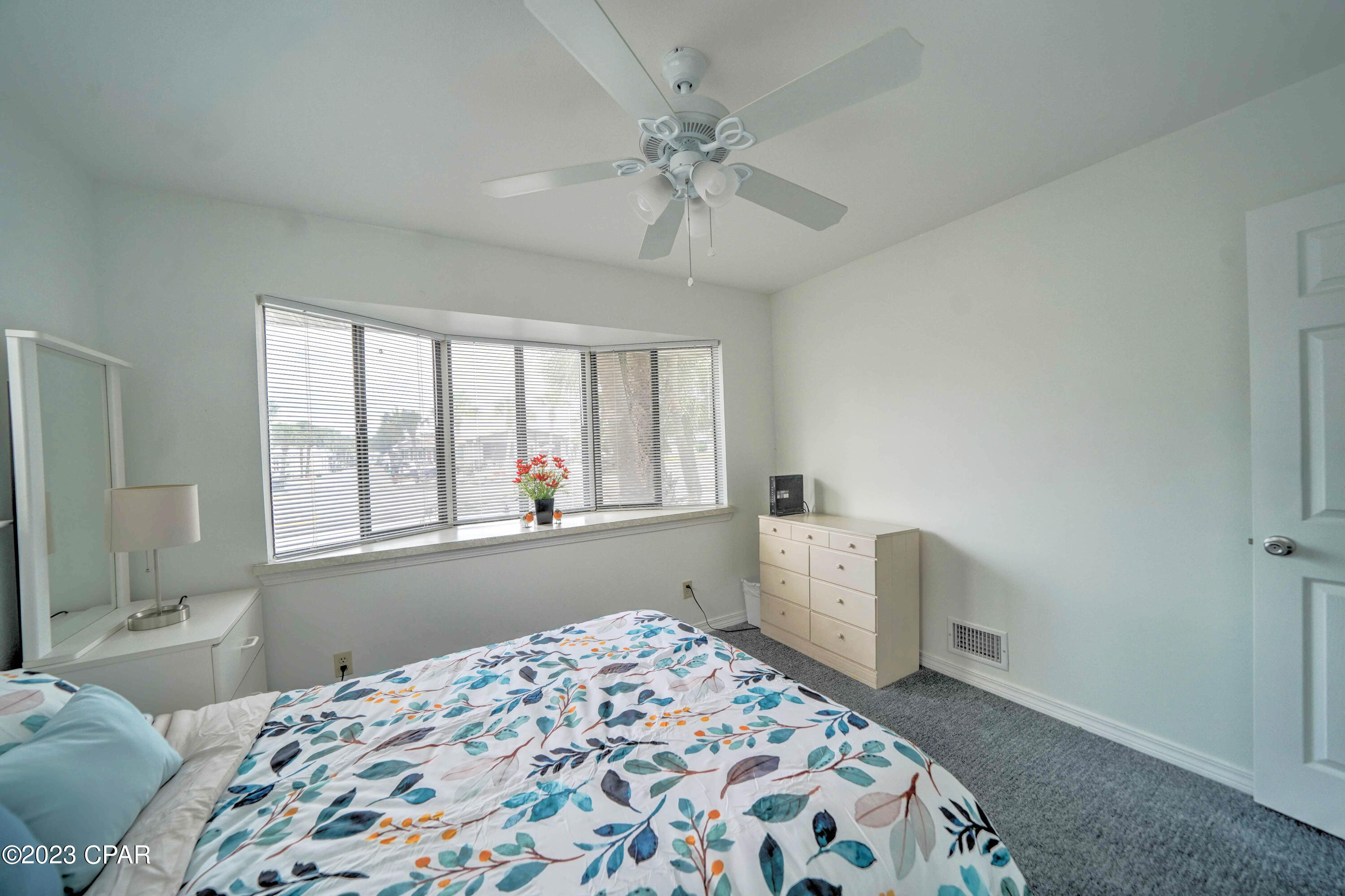 Venture Out Travel Trail - Residential