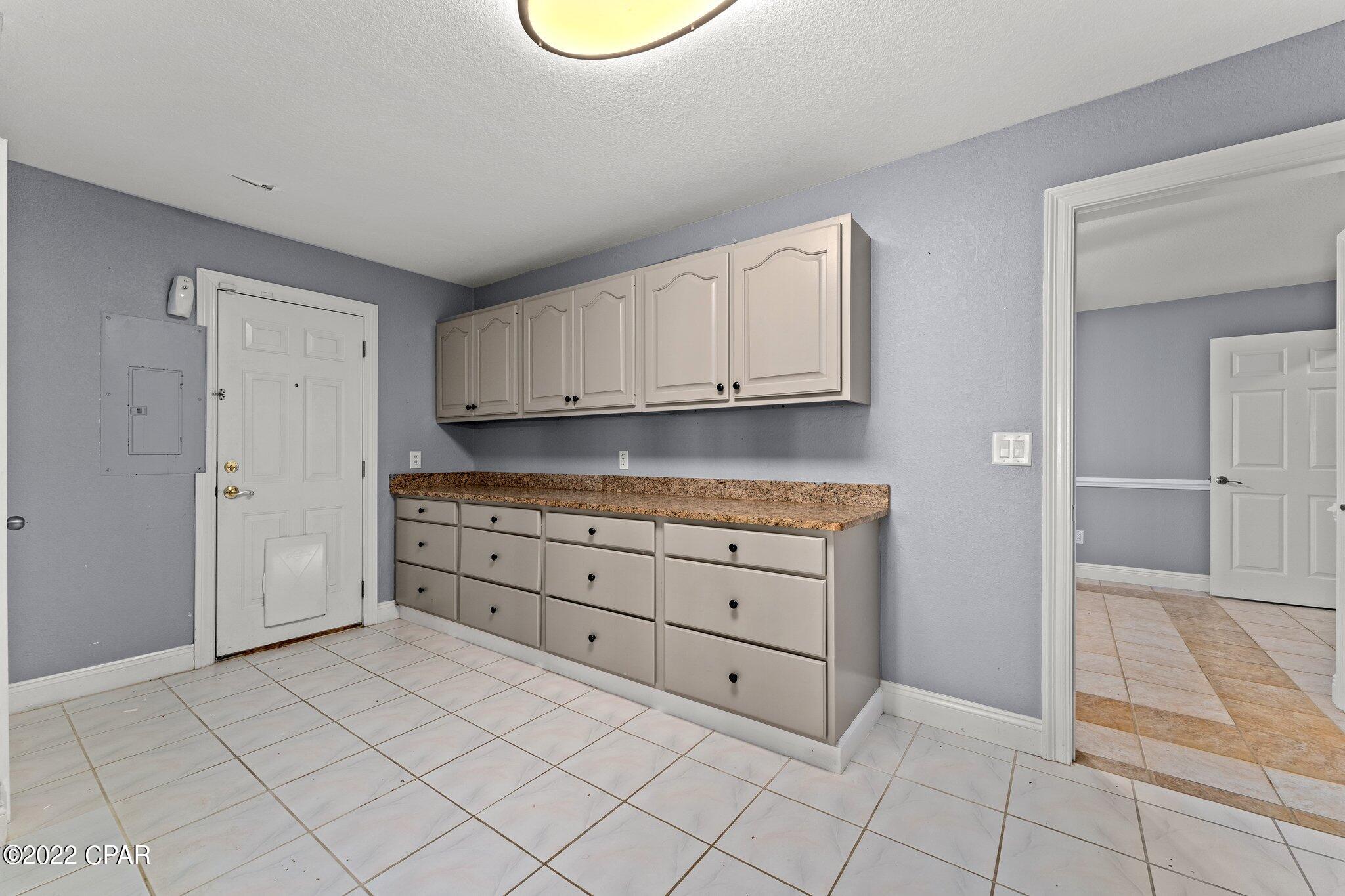 Dolphin Point - Residential