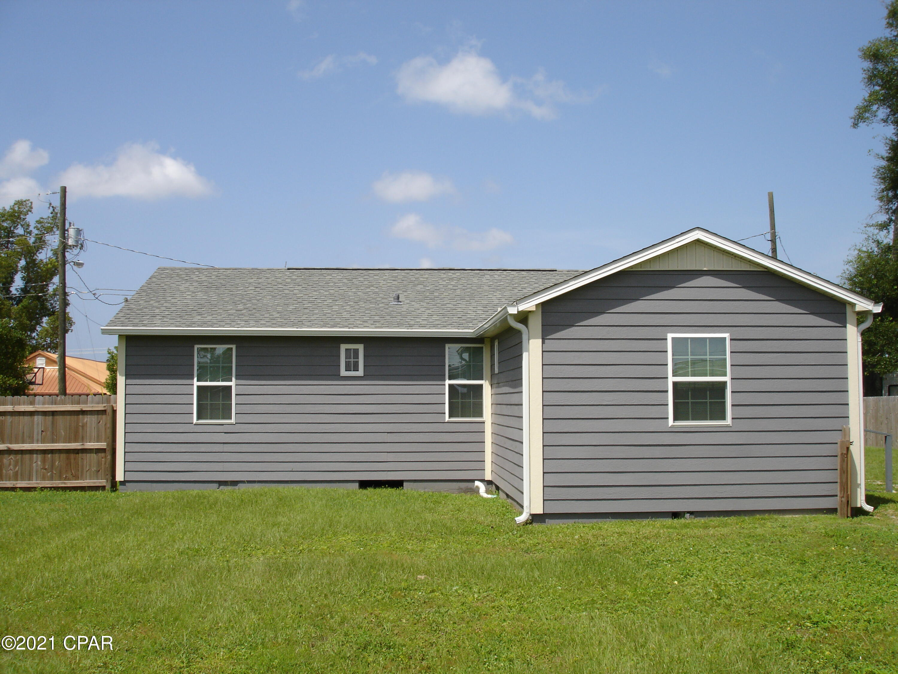 Keiths Bay Harbor Add - Residential Lease
