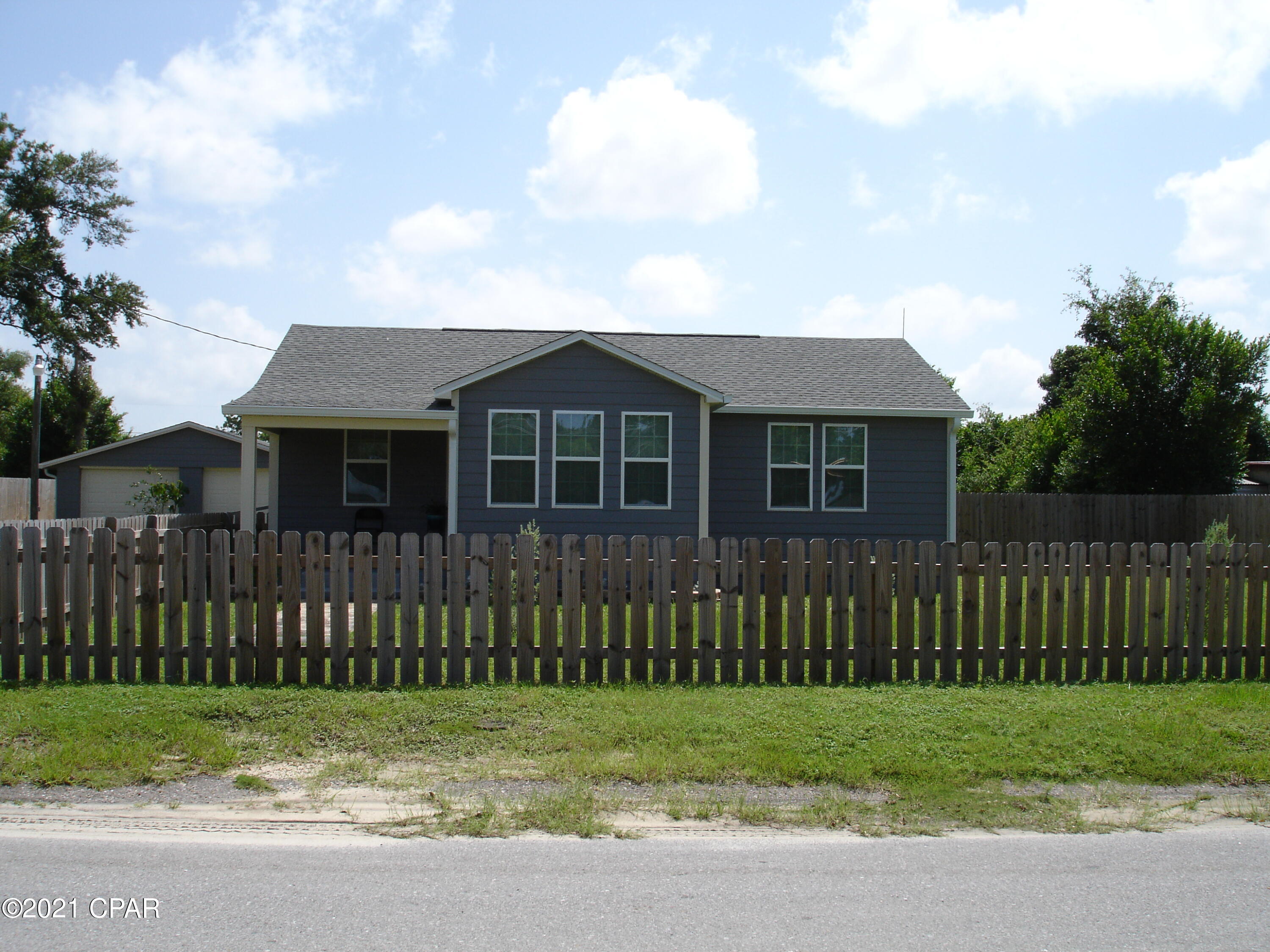 Keiths Bay Harbor Add - Residential Lease