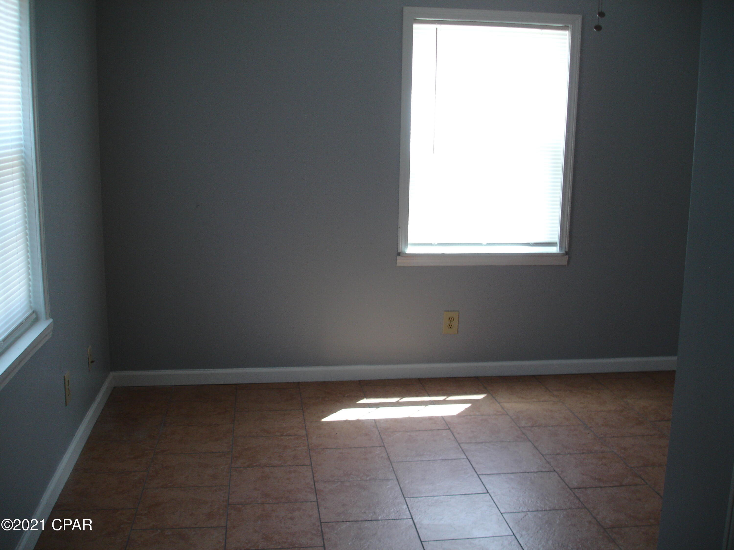 Keiths Bay Harbor Add - Residential Lease