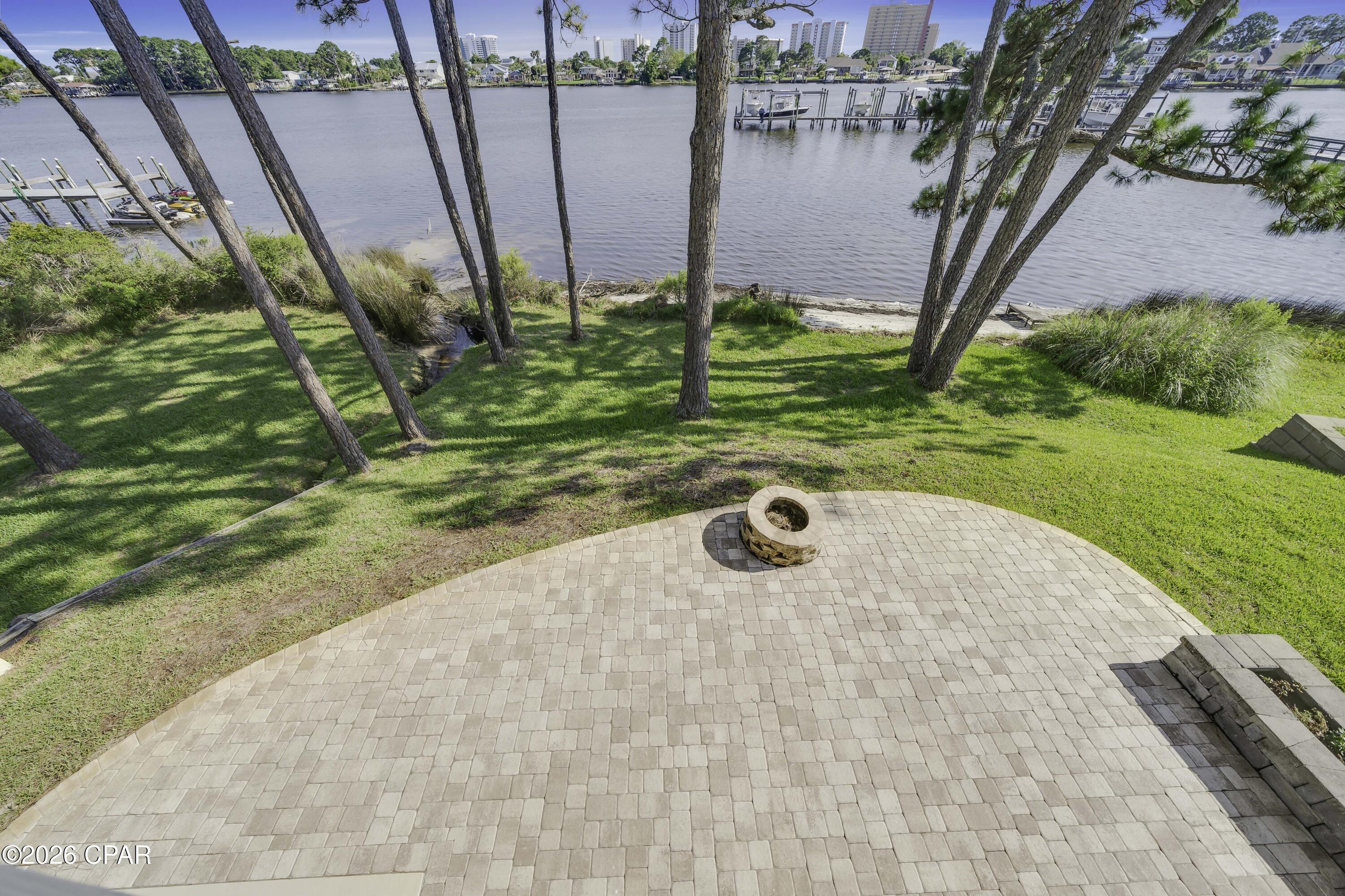 Lagoon Estates - Residential