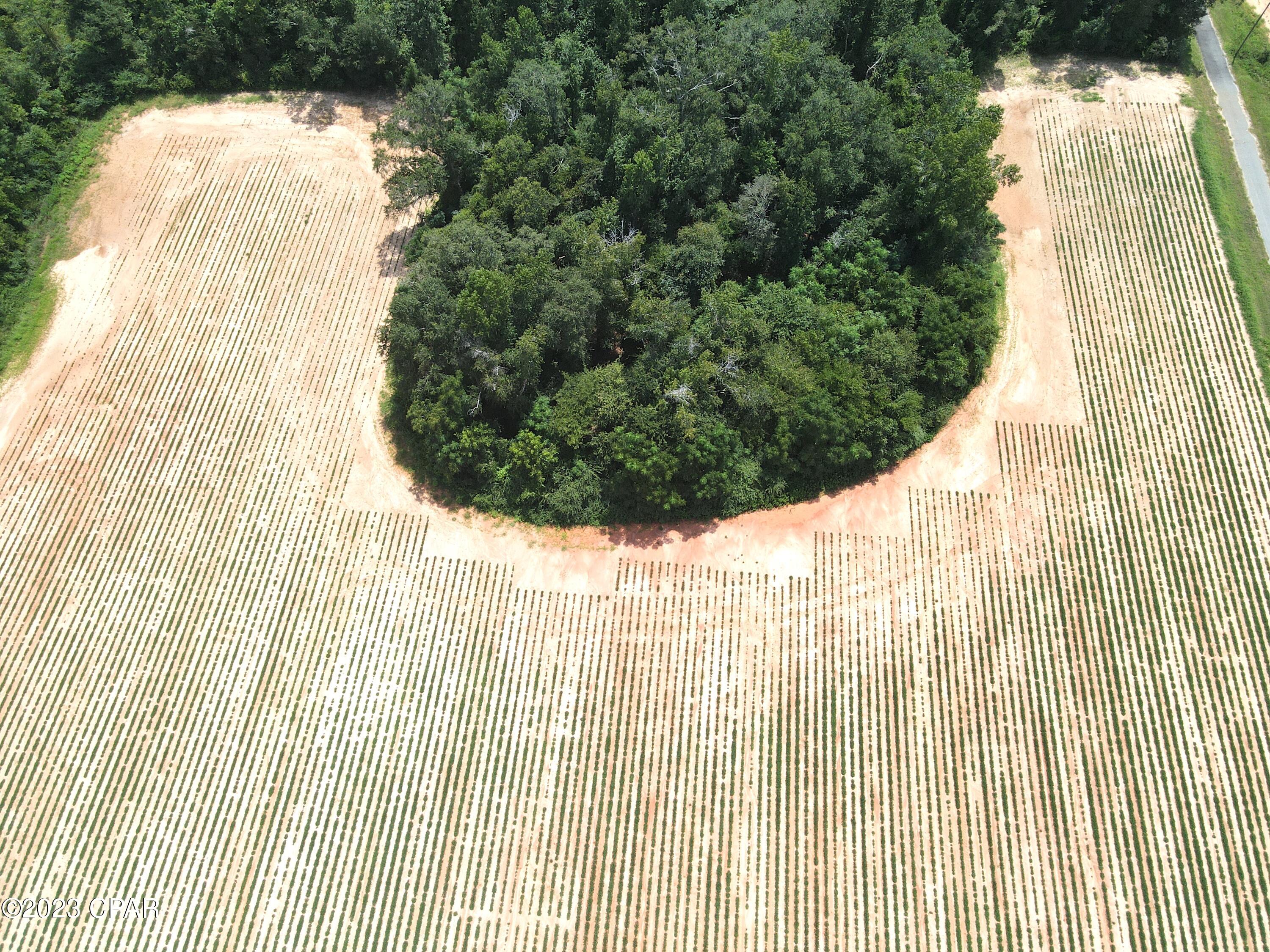 [No Recorded Subdiv] - Land