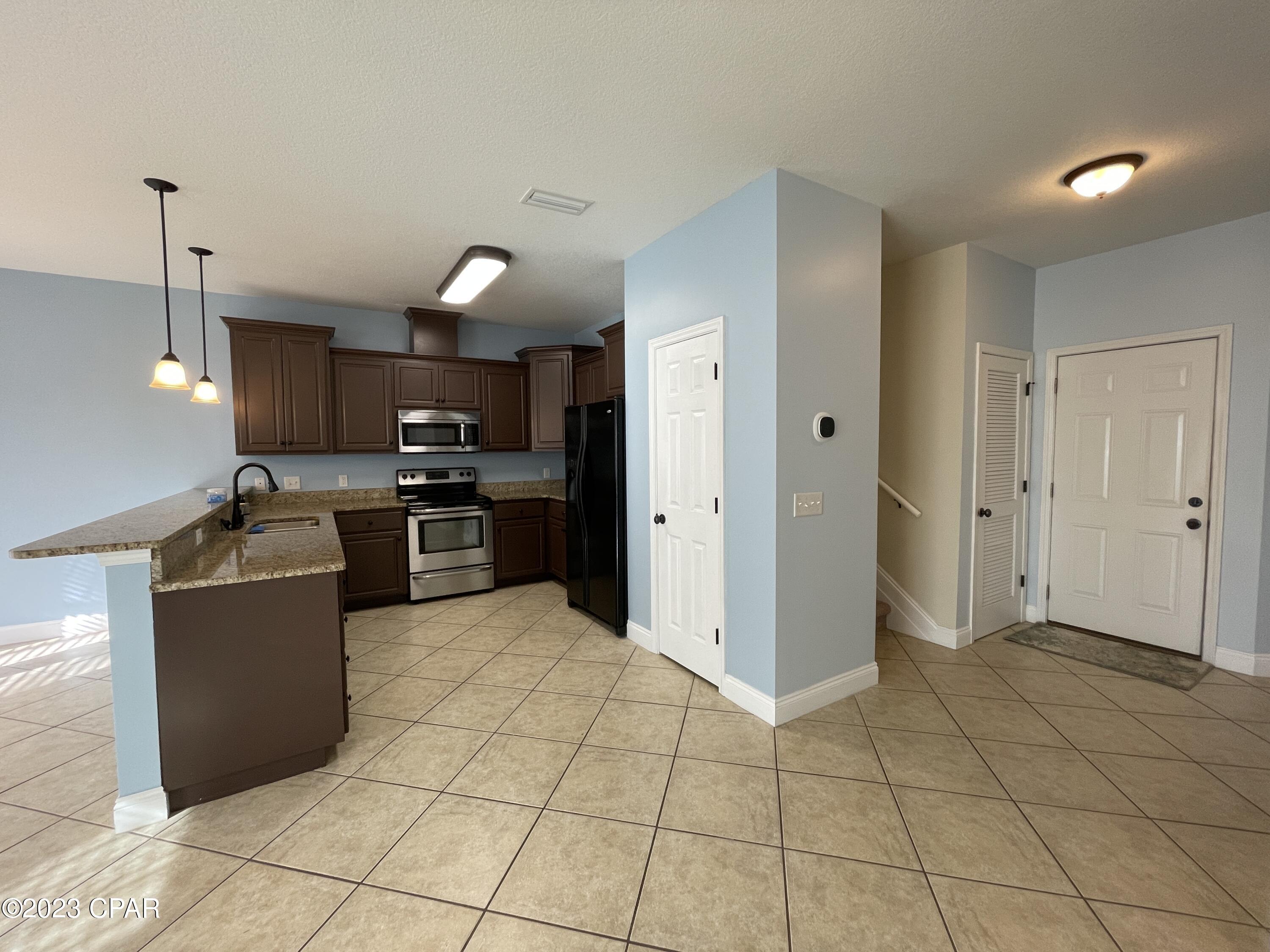 Annabella's Townhomes - Residential Lease
