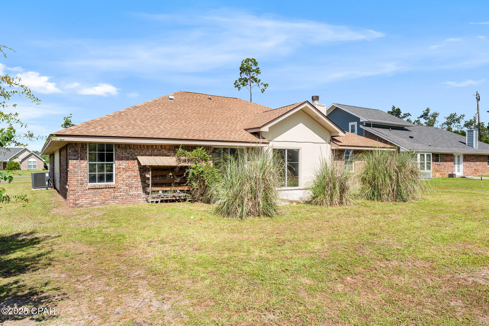Colonial Est. - Residential