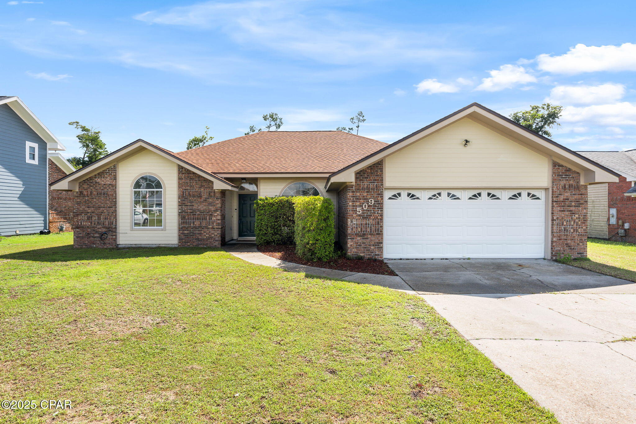 Colonial Est. - Residential