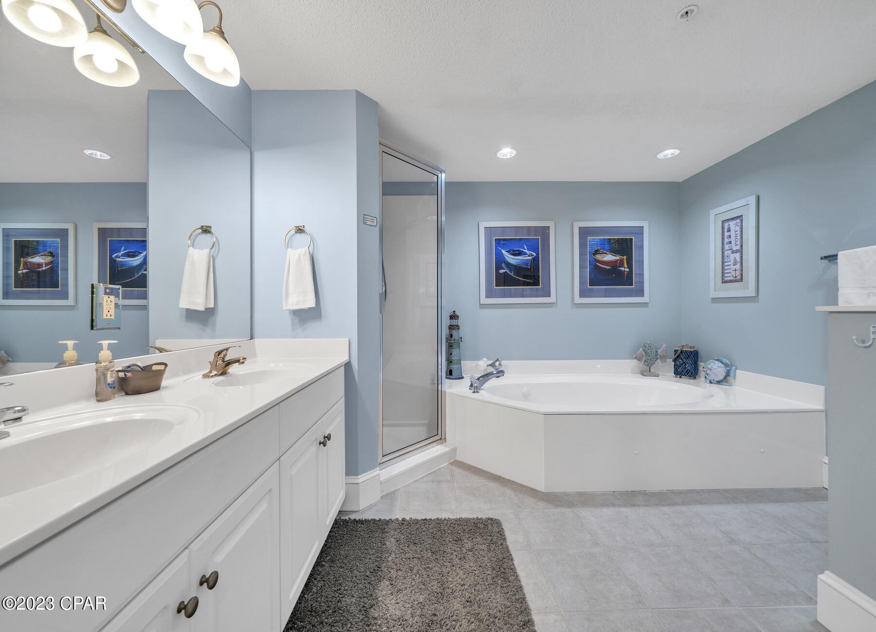 Majestic Beach Tower II - Residential