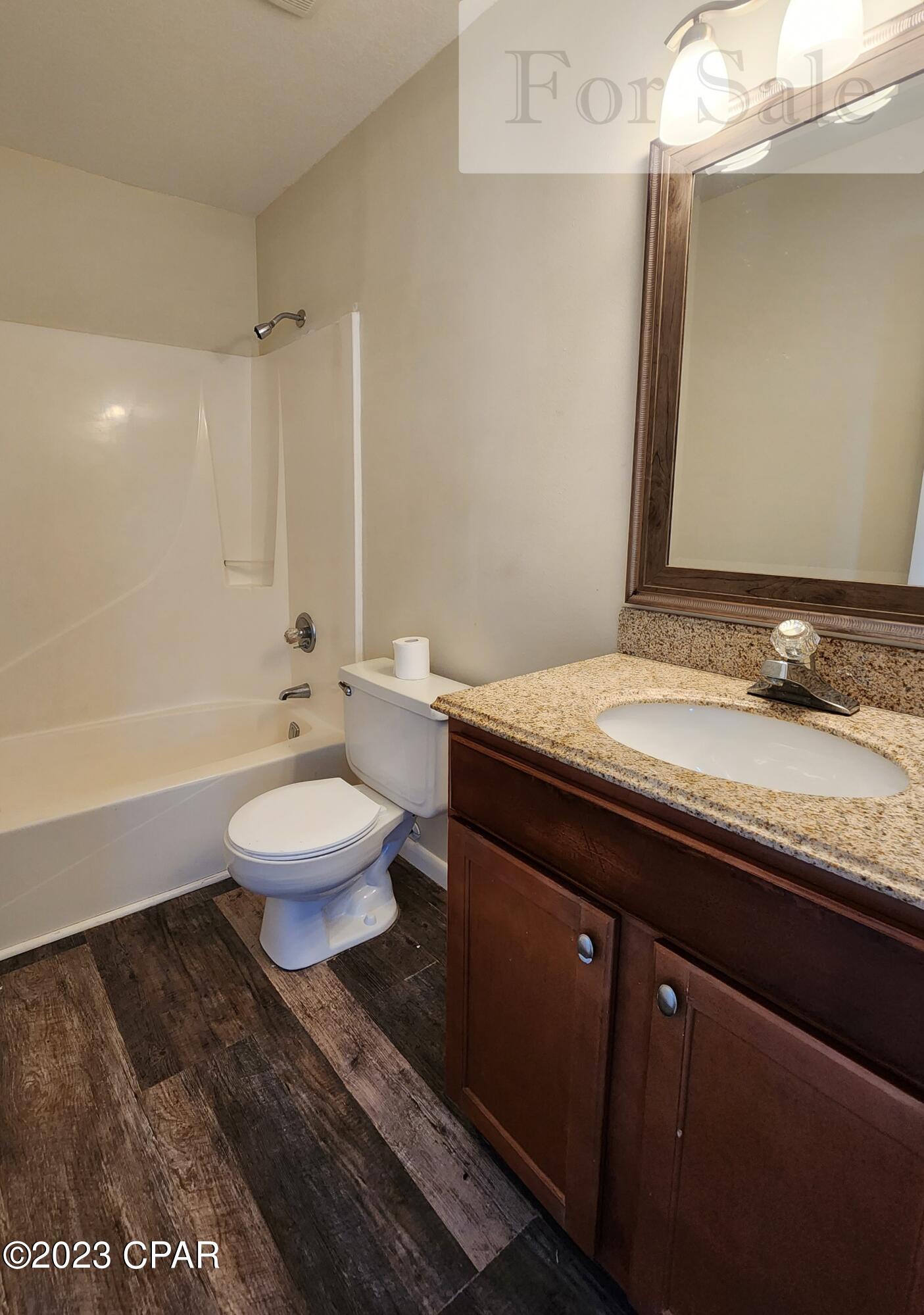 Venetian Villa 2nd Add Replat - Residential
