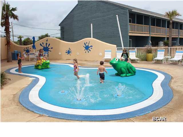 Splash Condo - Residential