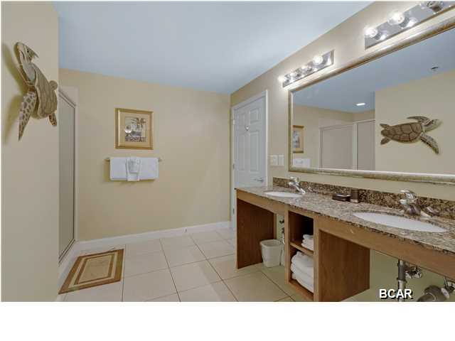 Splash Condo - Residential