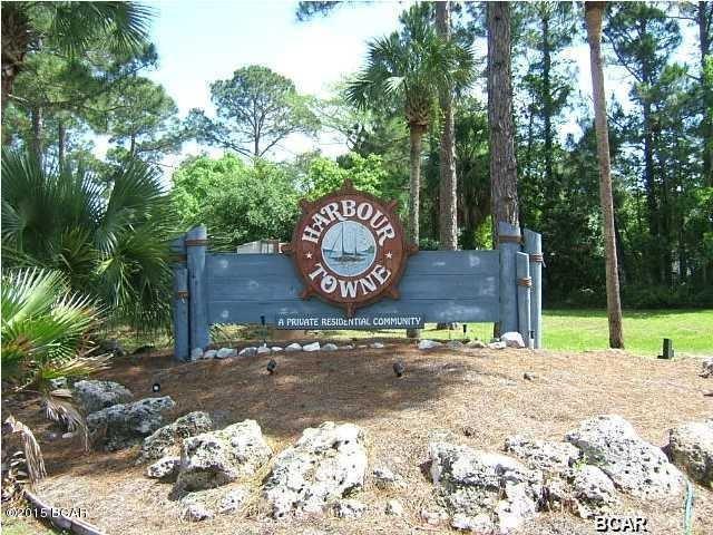 Deep water canal with easy access to the Gulf.

Community pool, tennis, gated