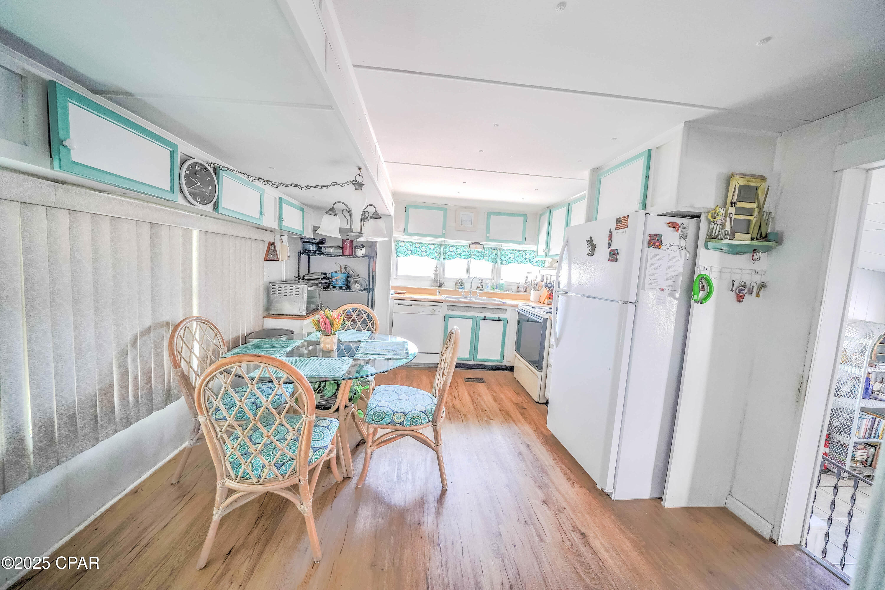 Venture Out Travel Trail - Residential