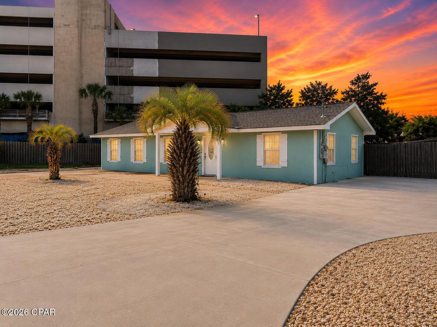 El Centro Beach - Residential