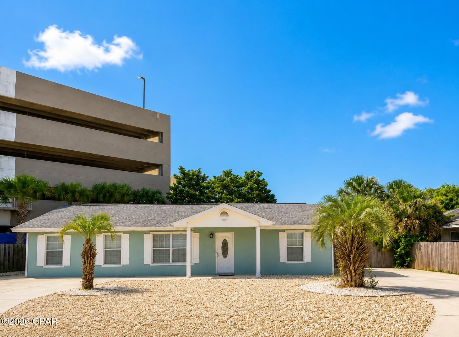 El Centro Beach - Residential