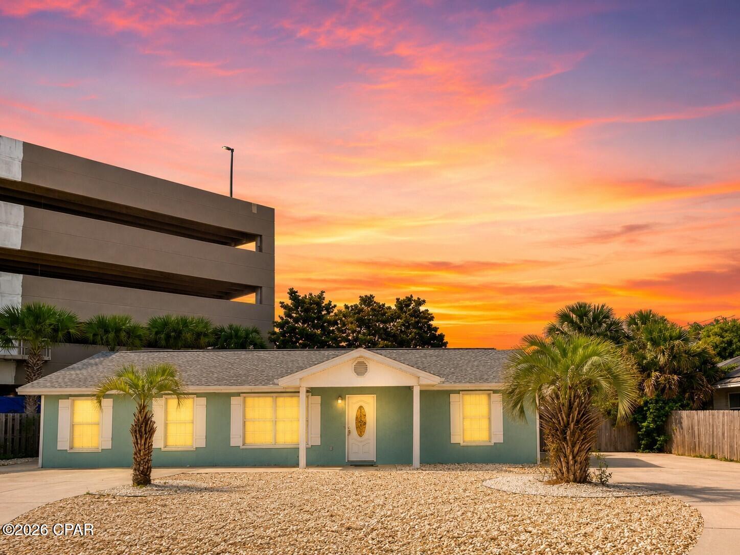 El Centro Beach - Residential