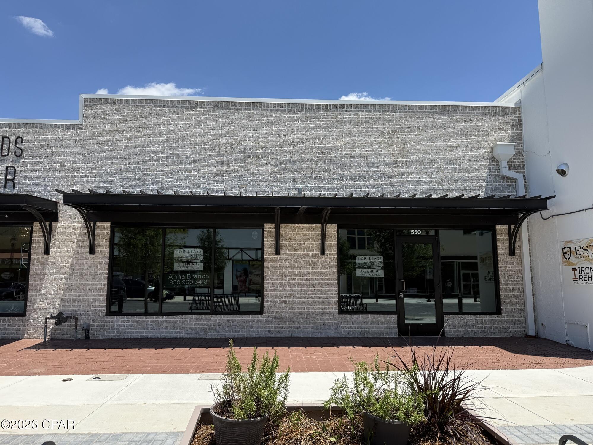 550 Harrison Ave | Downtown Panama City, FL

550 Harrison Avenue offers a premier retail opportunity in the heart of Downtown Panama City. Positioned directly on Harrison Avenue, this highly visible storefront is surrounded by restaurants, entertainment, offices, and growing residential development. The property benefits from strong pedestrian activity, consistent vehicle traffic, nearby public parking, and year-round downtown events, making it an ideal location for boutique retail, cafés, galleries, and service-oriented businesses seeking a strong downtown presence. $5.25/sq ft NNN rate