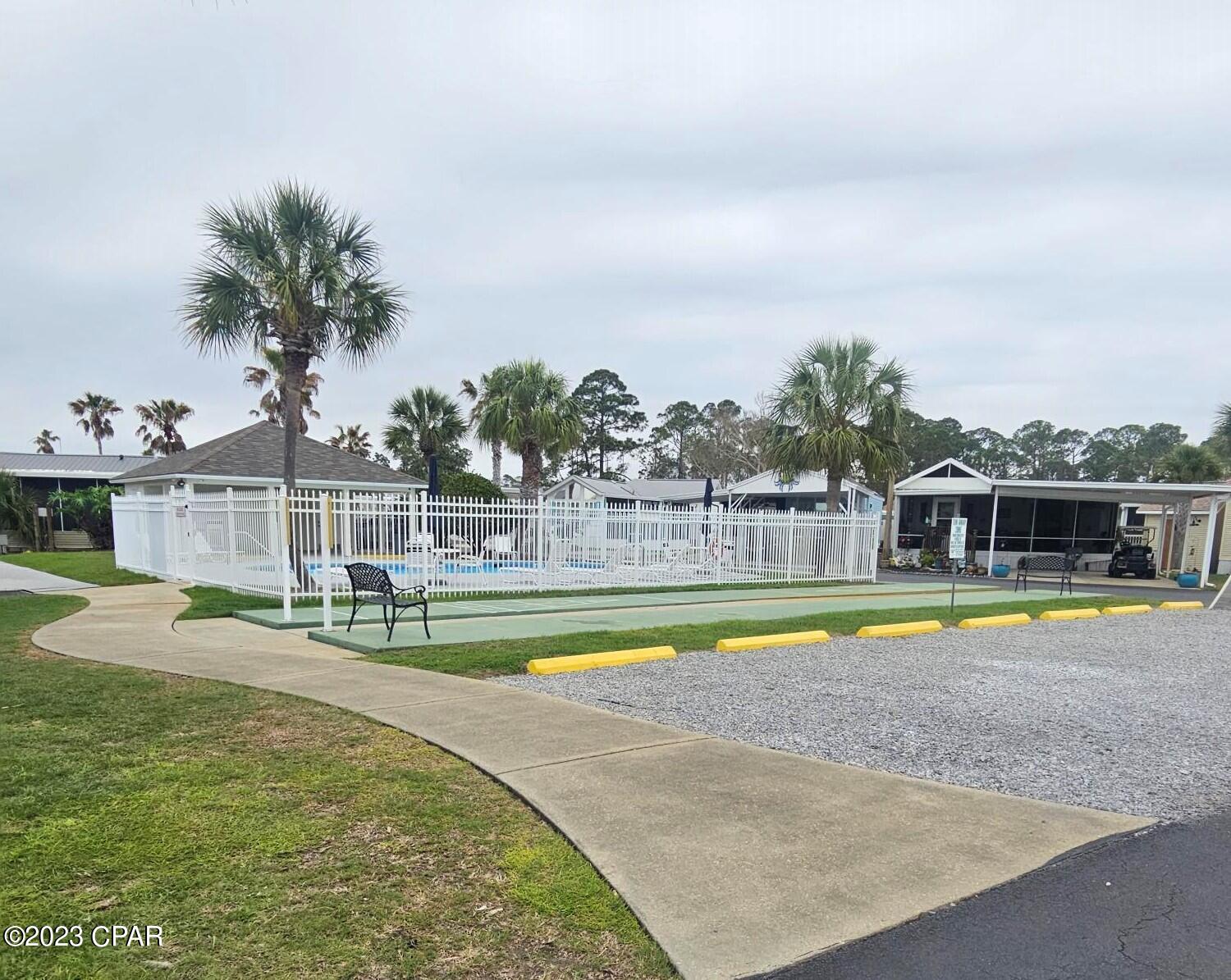Emerald Pointe Resort - Residential