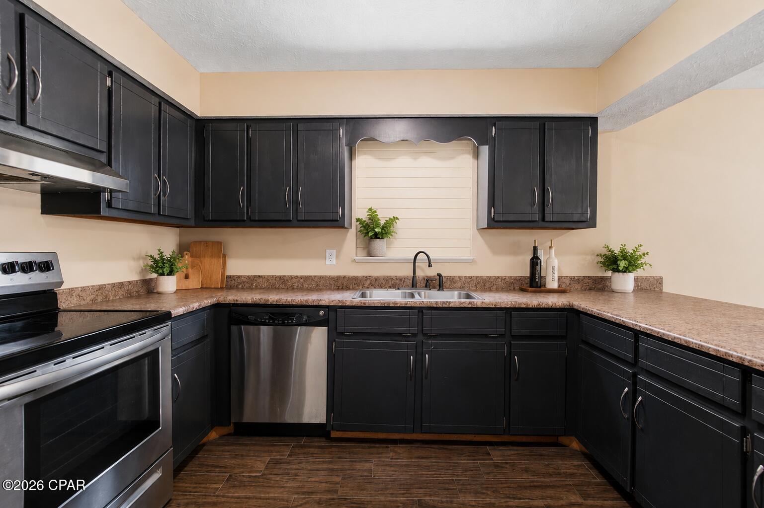 Wh Parker - Residential