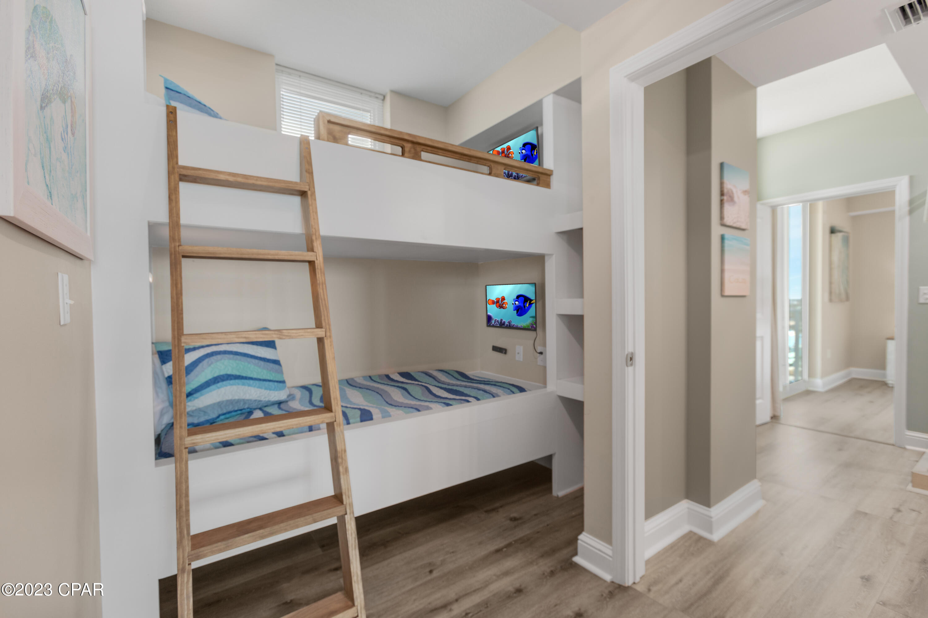 Aqua - Residential