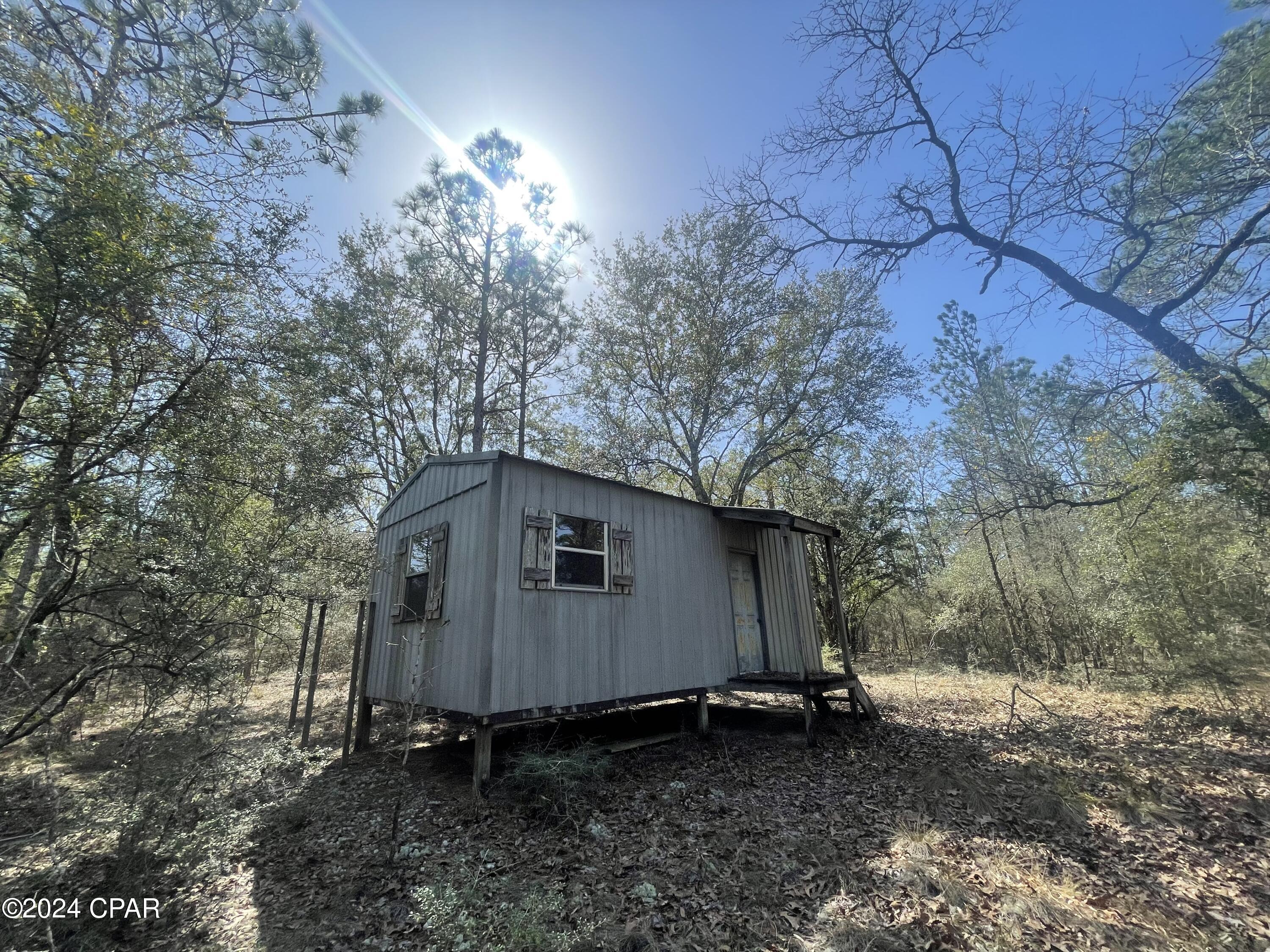 [No Recorded Subdiv] - Land