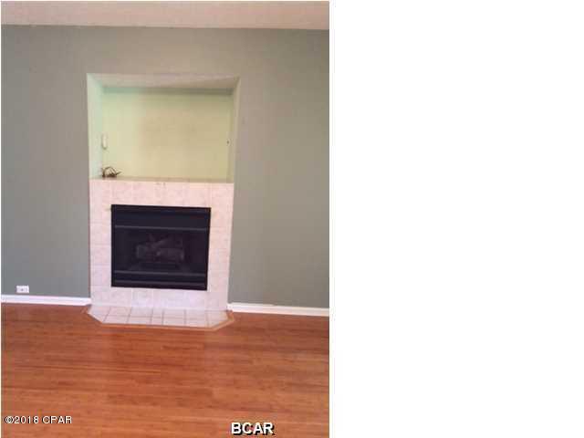 Brittany Woods Park - Residential Lease
