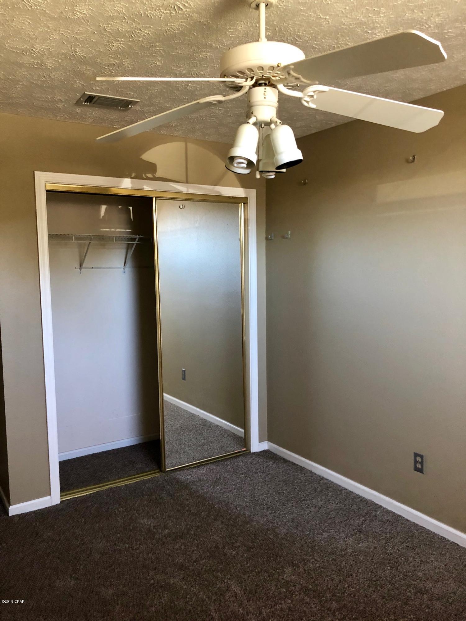 Brittany Woods Park - Residential Lease