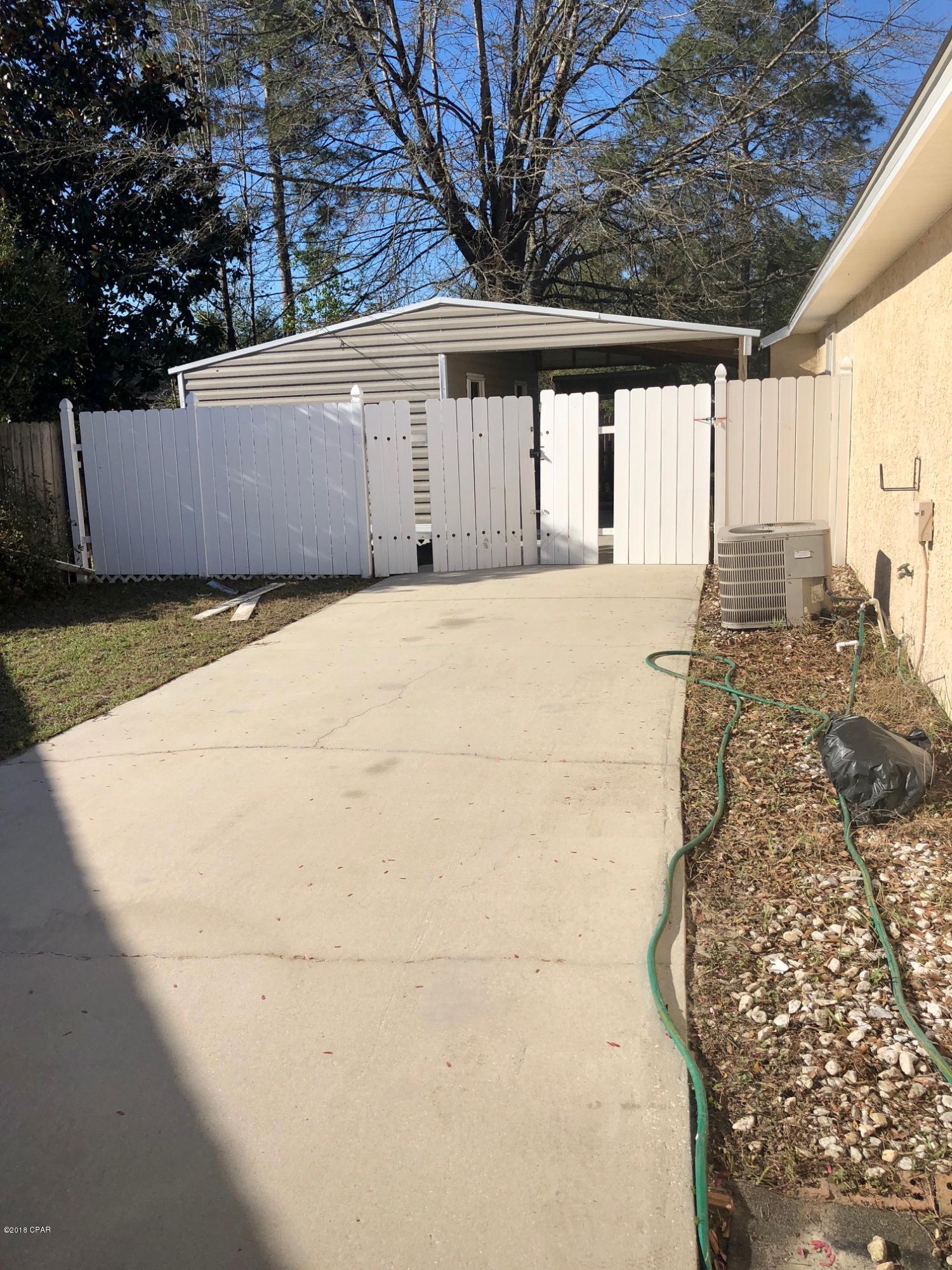 Brittany Woods Park - Residential Lease