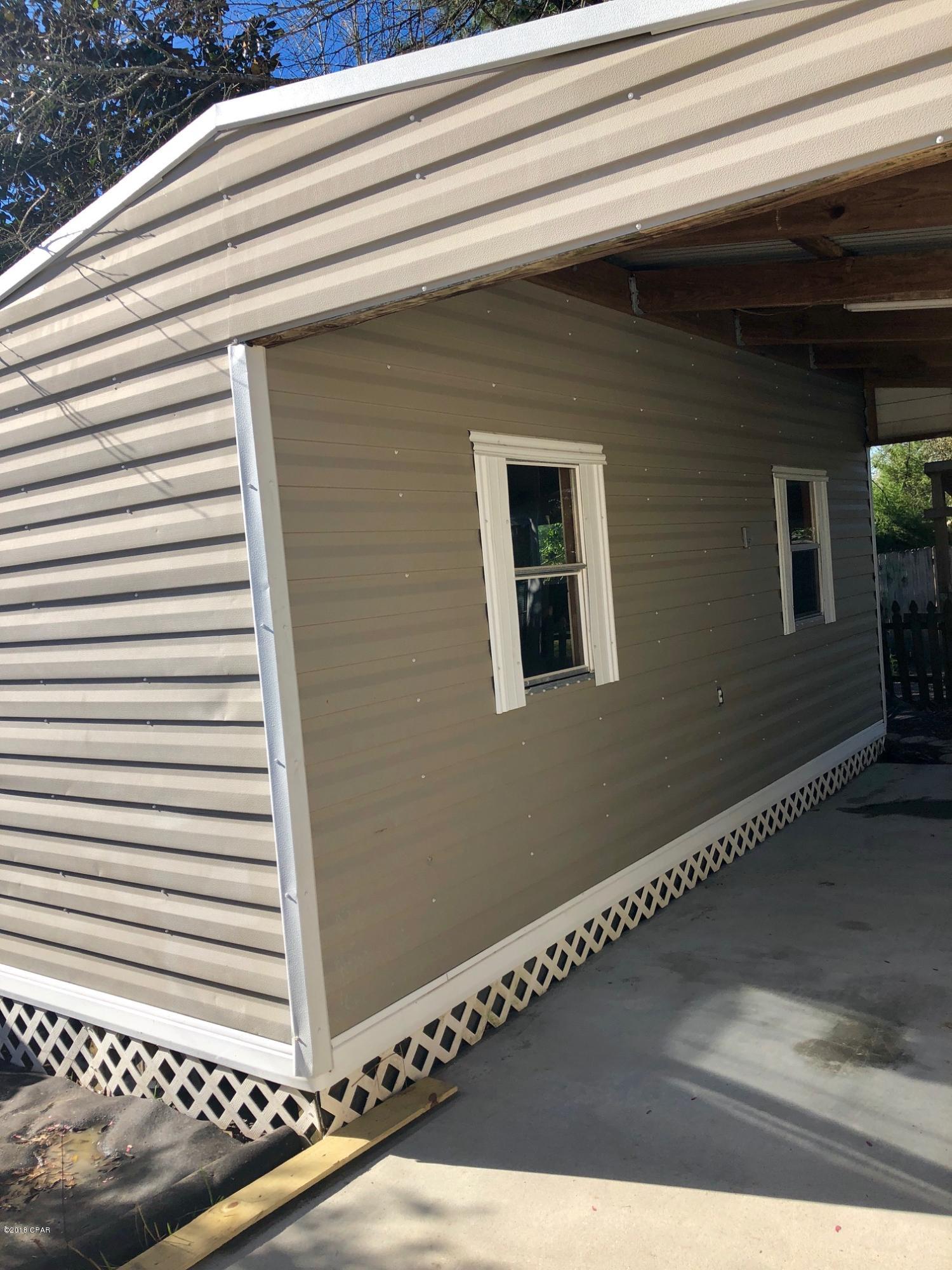 Brittany Woods Park - Residential Lease