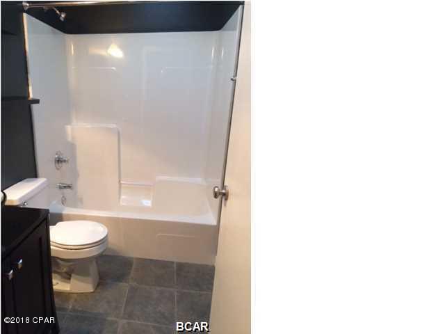 Brittany Woods Park - Residential Lease