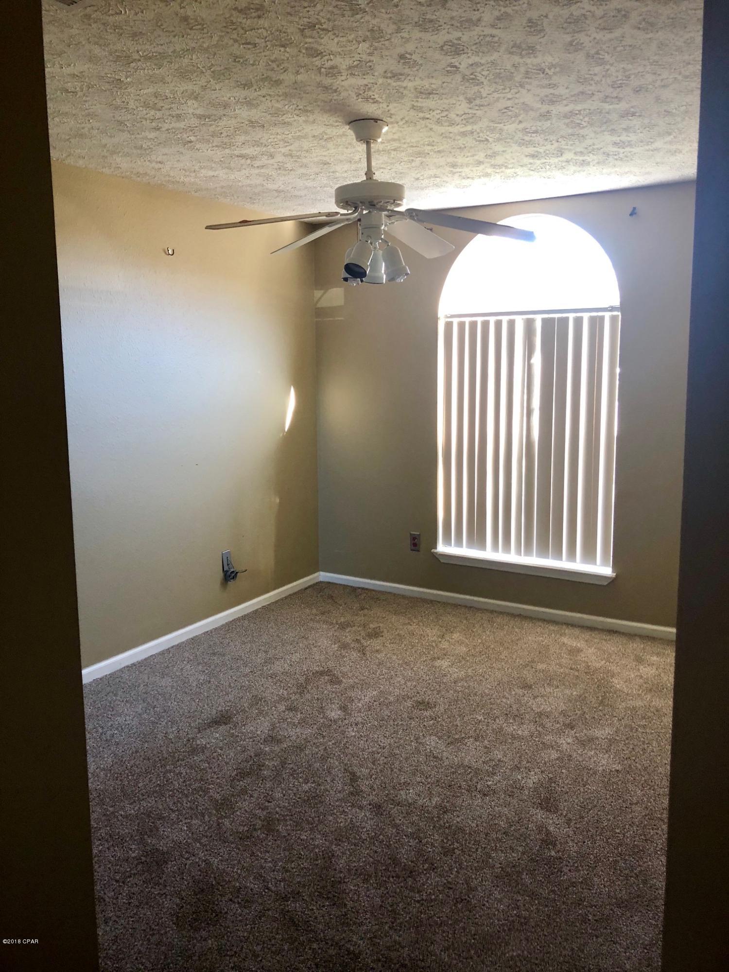 Brittany Woods Park - Residential Lease