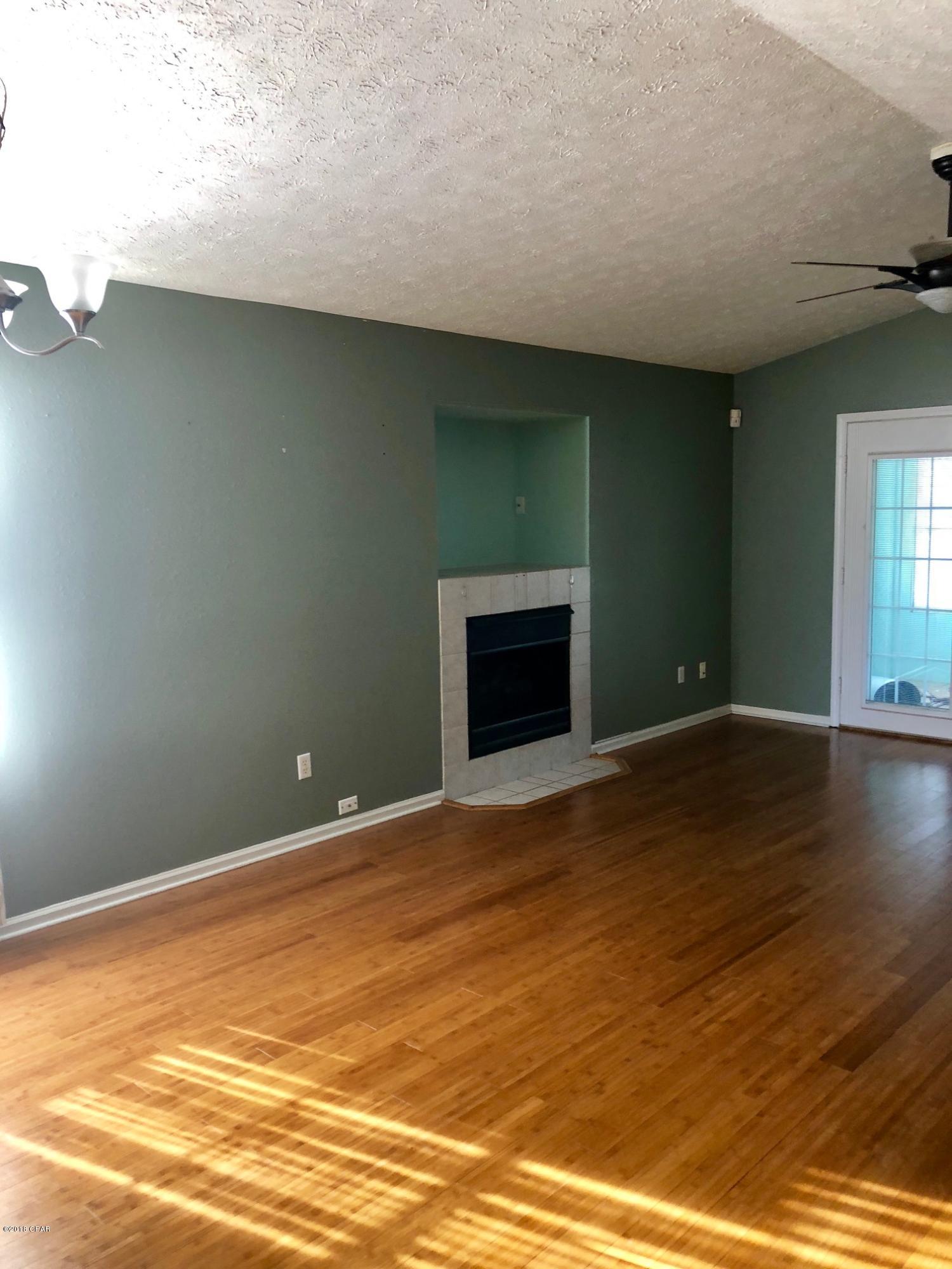 Brittany Woods Park - Residential Lease