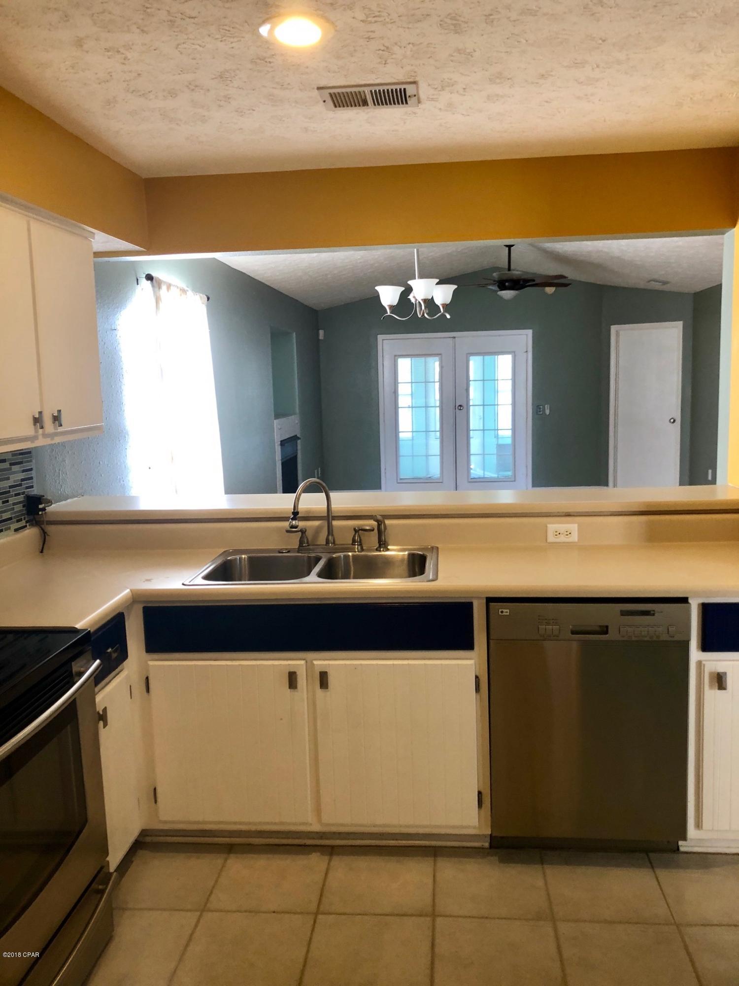 Brittany Woods Park - Residential Lease