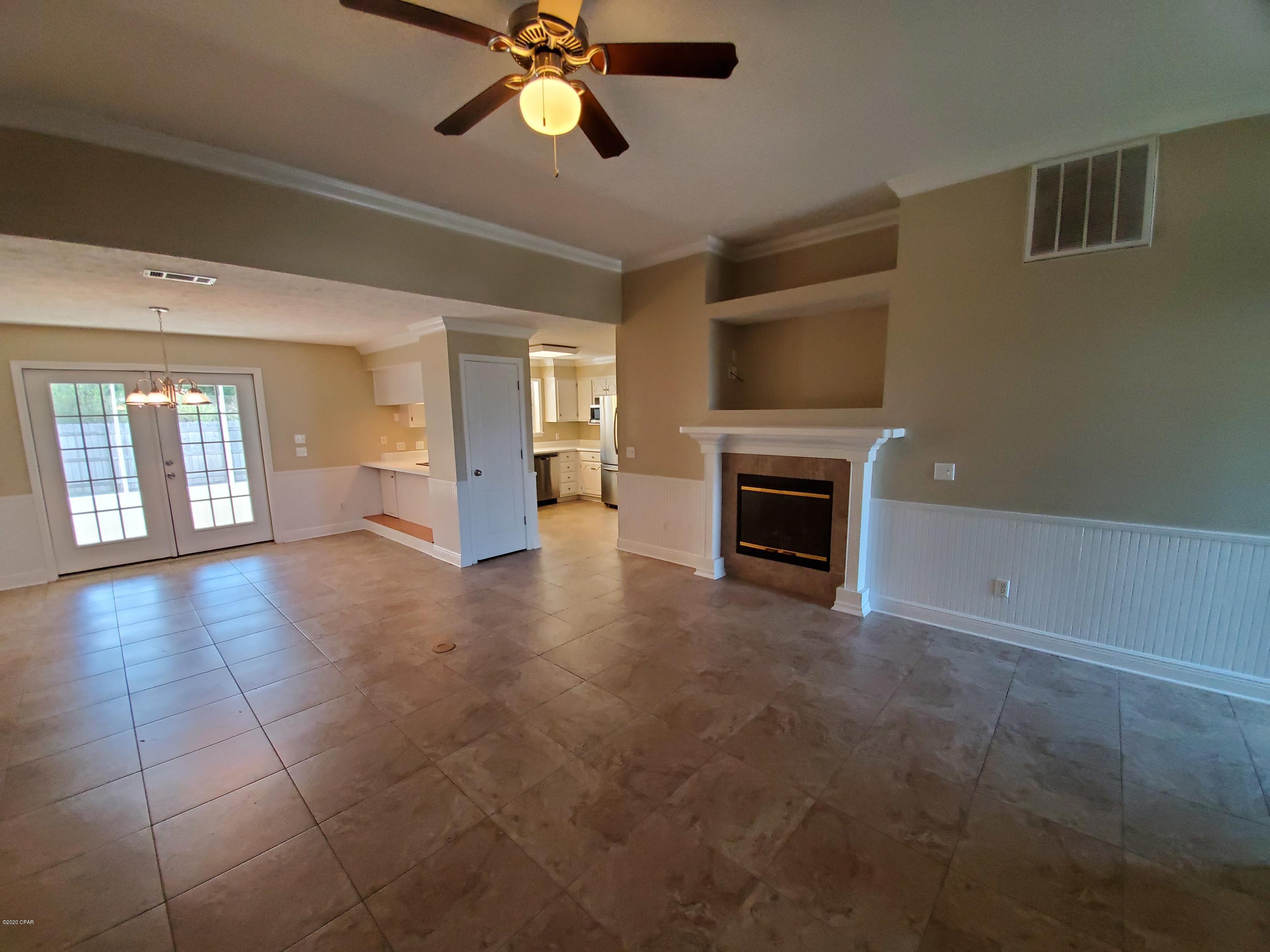 Summer Breeze Phase I - Residential Lease