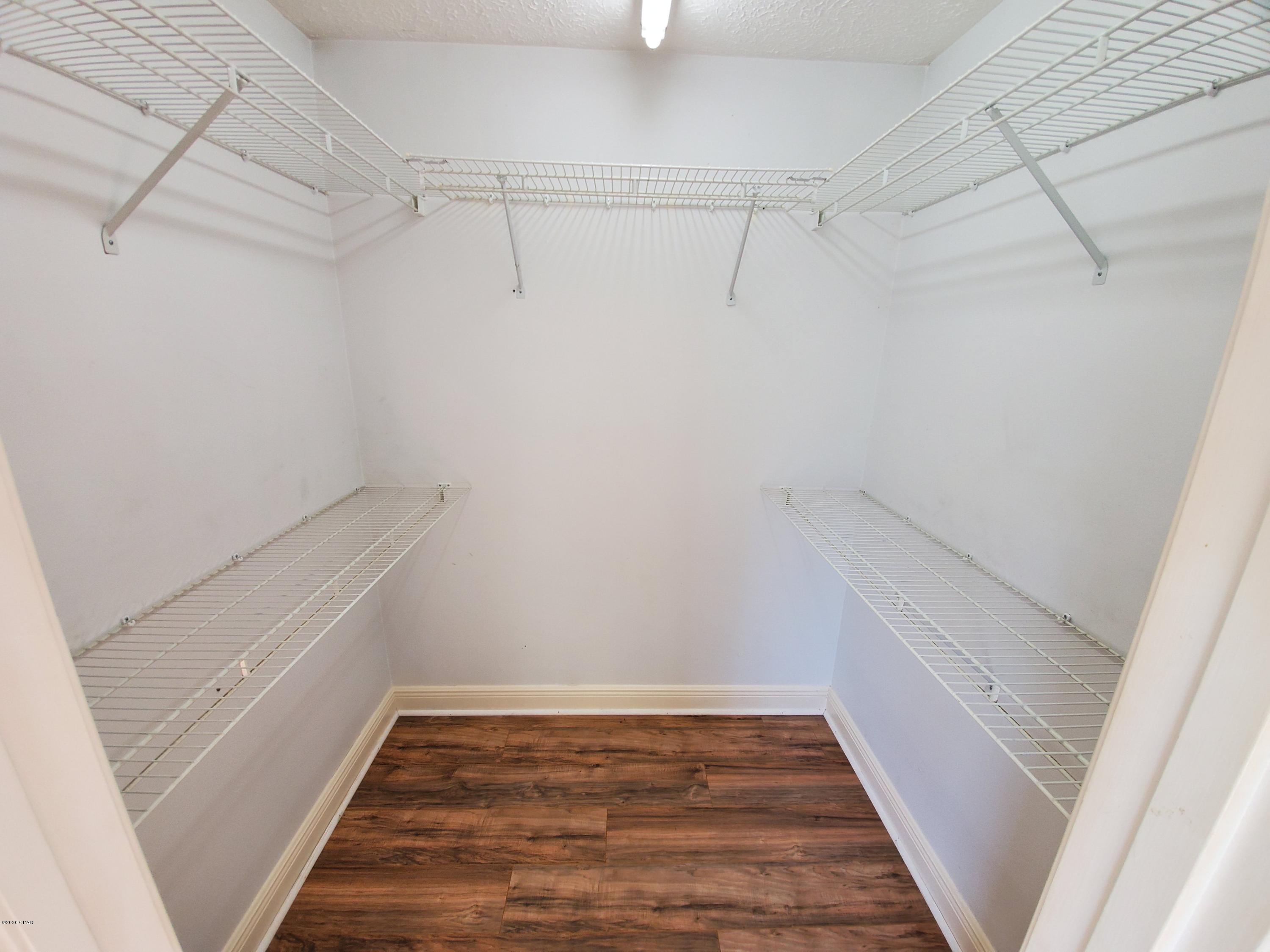 Summer Breeze Phase I - Residential Lease