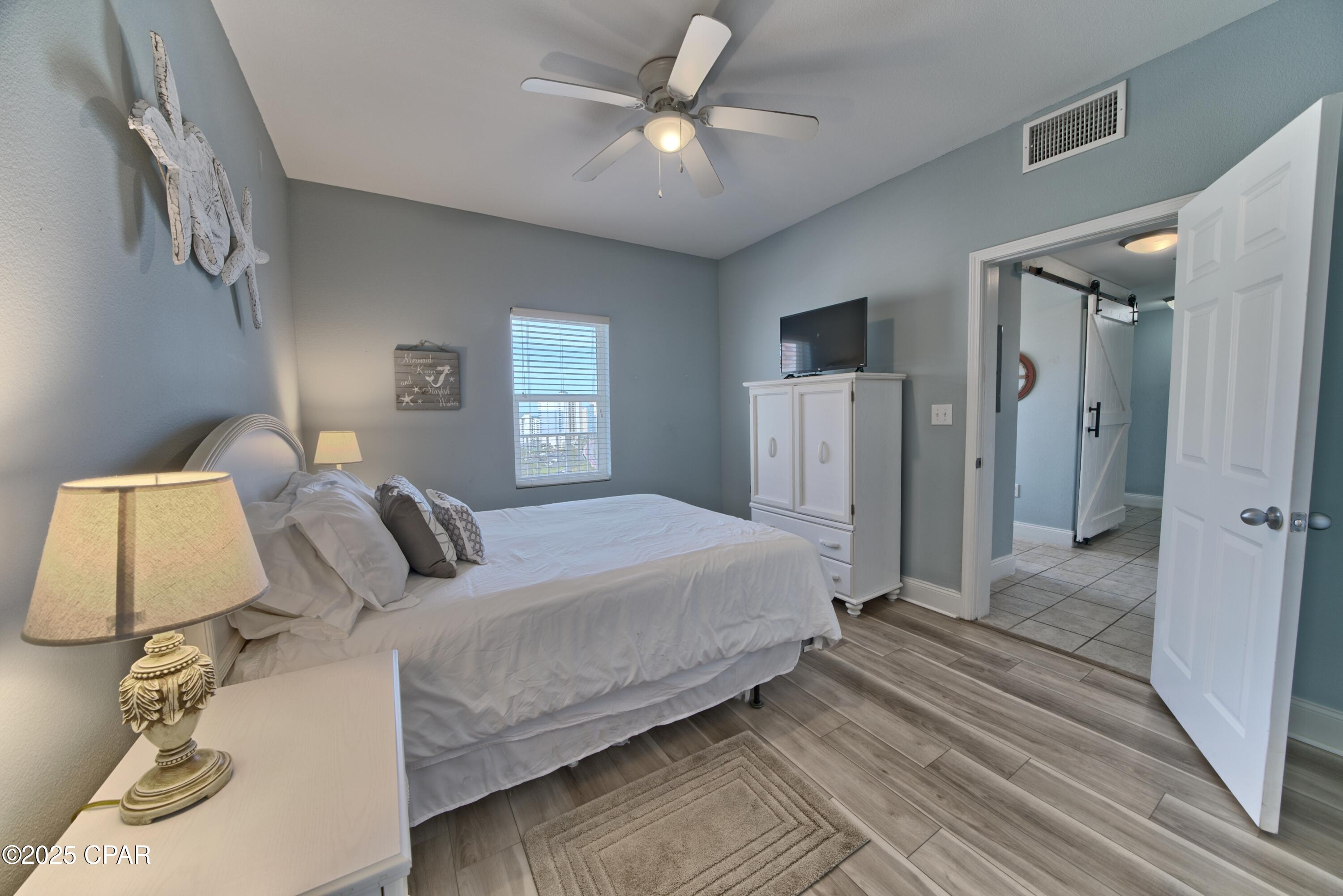 Laketown Wharf - Residential