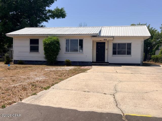 Don't miss this opportunity to own right in the middle of Panama City, in St Andrews area, and only 13 minutes to the beaches.  St. Andrews is vibrant with restaurants, businesses, marina, etc and this home is just as convenient to downtown and all that is offered.  There are 4 bedrooms and 2 full baths, with a 3rd bath that has been gutted and is ready for remodel.  The back yard is partially fenced and a great place for enjoying get-togethers, cookouts, ballgames, with the large screened porch across the rear of the home.