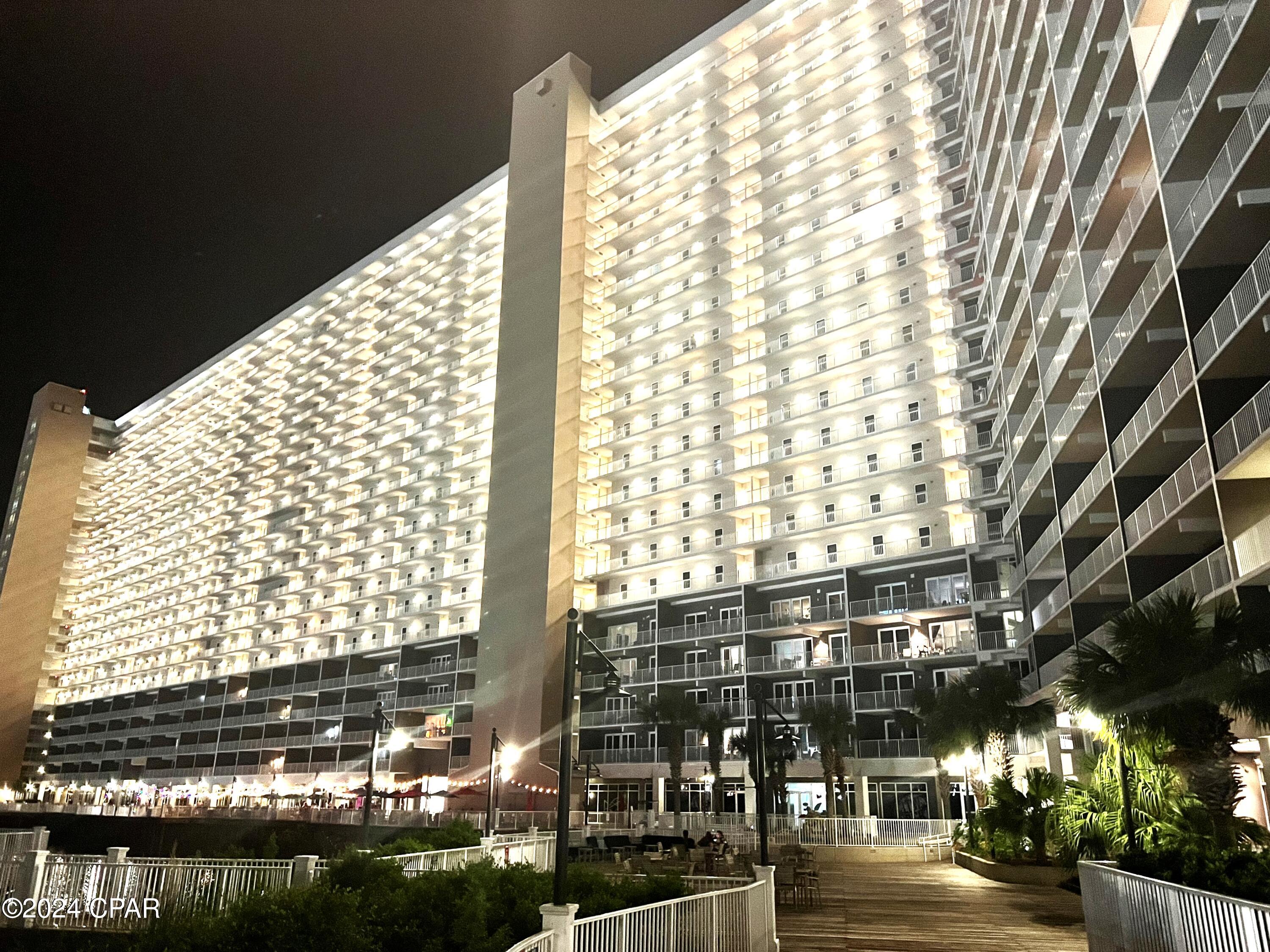 Laketown Wharf - Residential