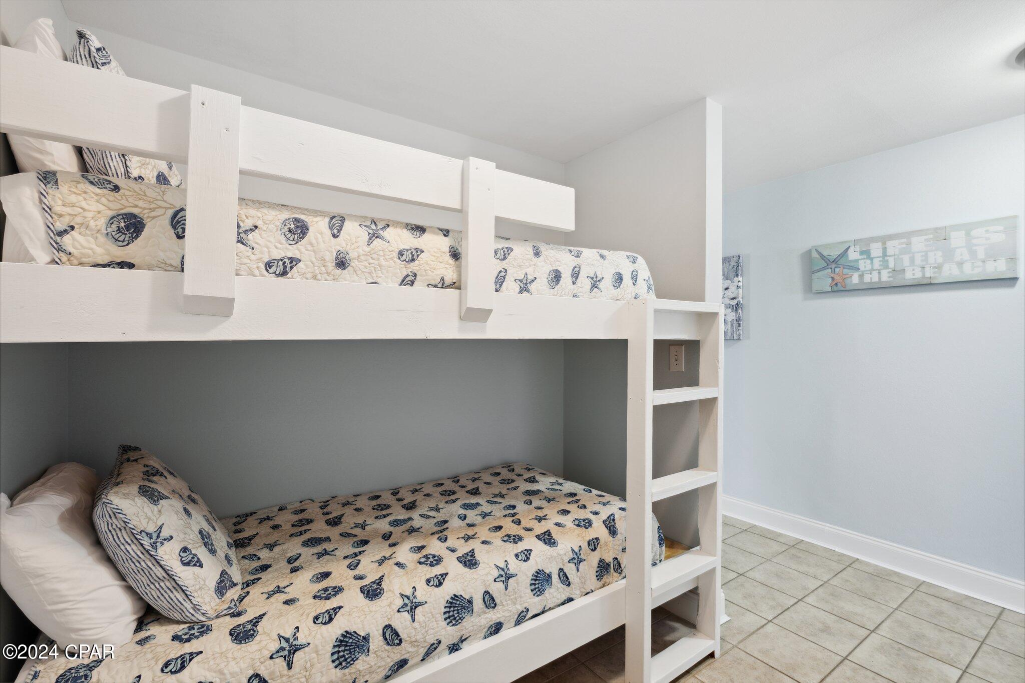 Laketown Wharf - Residential