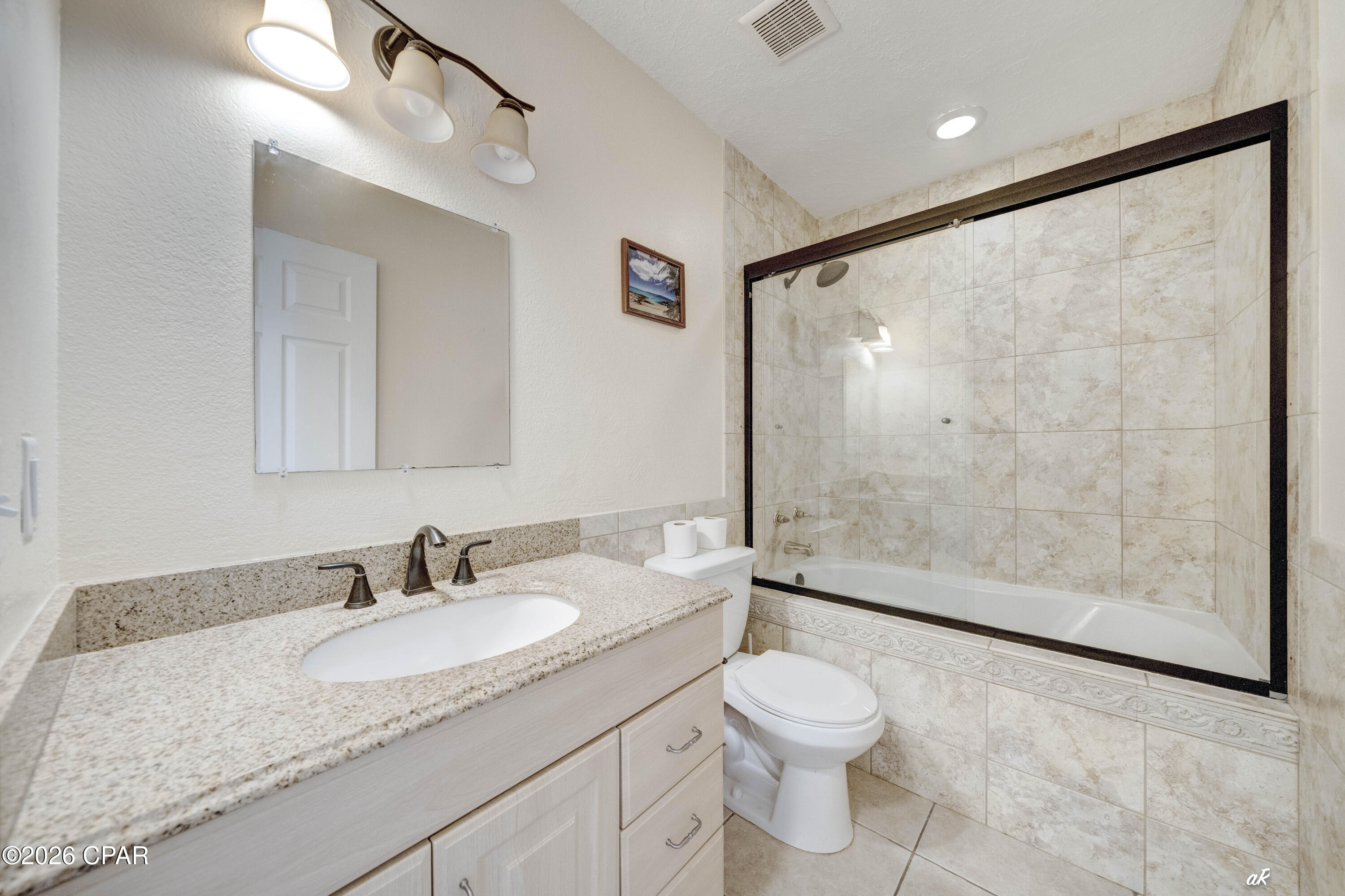 North Lagoon Oaks 4th - Residential Lease