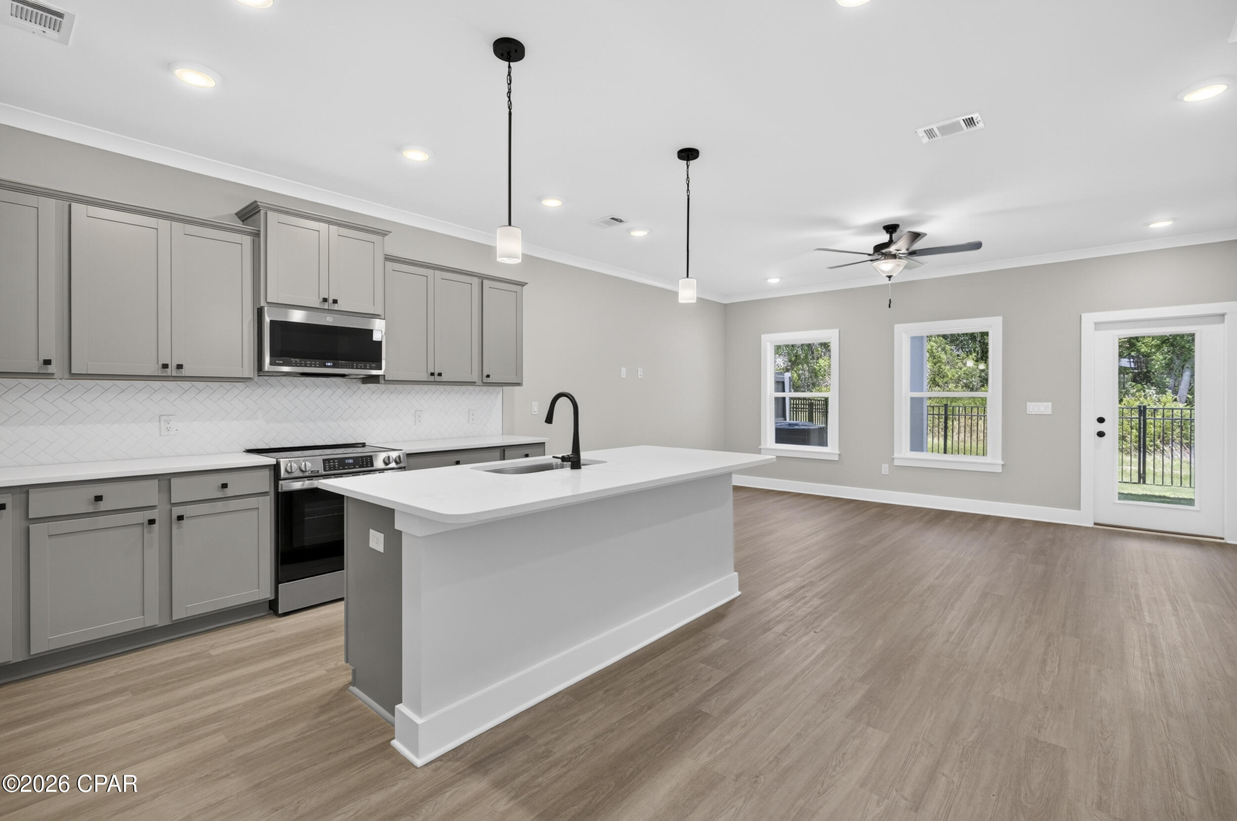 Colonial Landing - Residential