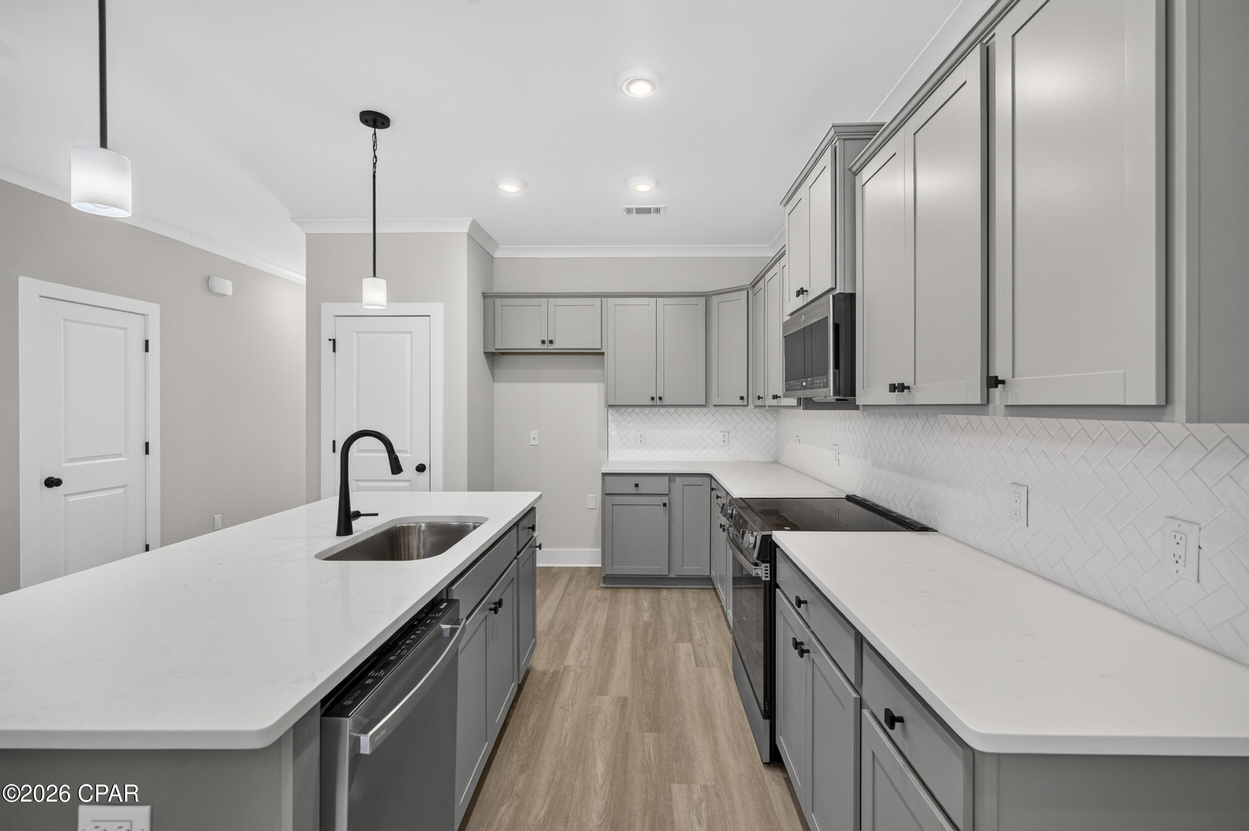 Colonial Landing - Residential